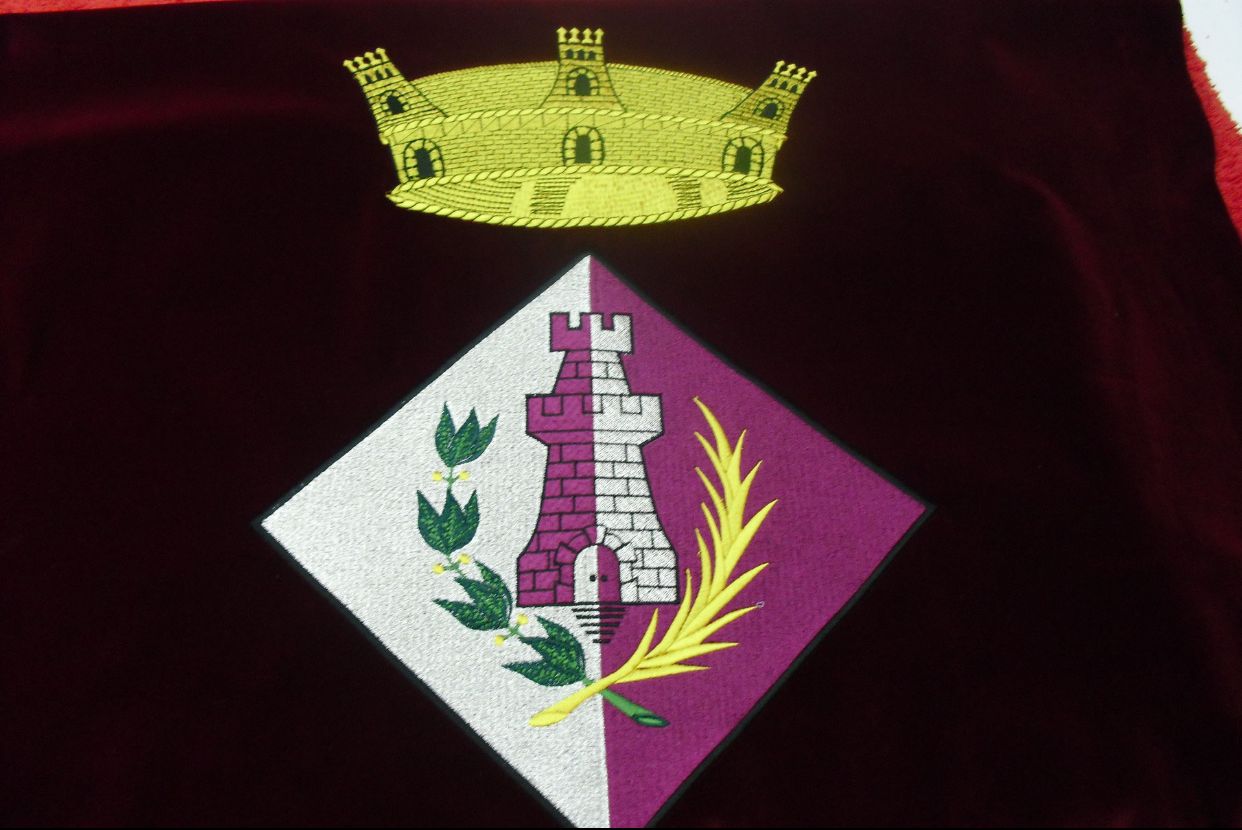 Banderas y estandartes: Servicios de Brodats Industrials Banderas y estandartes: Servicios de Brodats Industrials