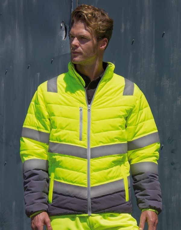 Ropa Laboral: Servicios de Brodats Industrials Ropa Laboral: Servicios de Brodats Industrials