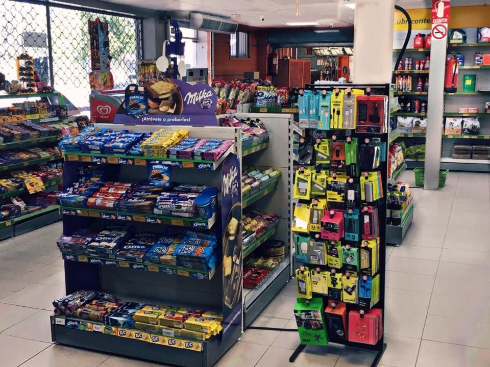 Tienda: Servicios de Estación de Servicio Navalcarro BP Tienda: Servicios de Estación de Servicio Navalcarro BP