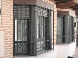 Rejas y barandillas de acero inox y hierro: Servicios de Talleres Gómez Bravo Rejas y barandillas de acero inox y hierro: Servicios de Talleres Gómez Bravo