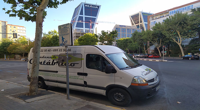 Transporte de vehículos ligeros: Servicios de Mudanzas Cantábrico Transporte de vehículos ligeros: Servicios de Mudanzas Cantábrico