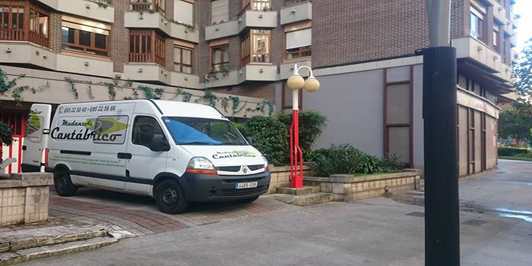 Servicios: Servicios de Mudanzas Cantábrico Servicios: Servicios de Mudanzas Cantábrico