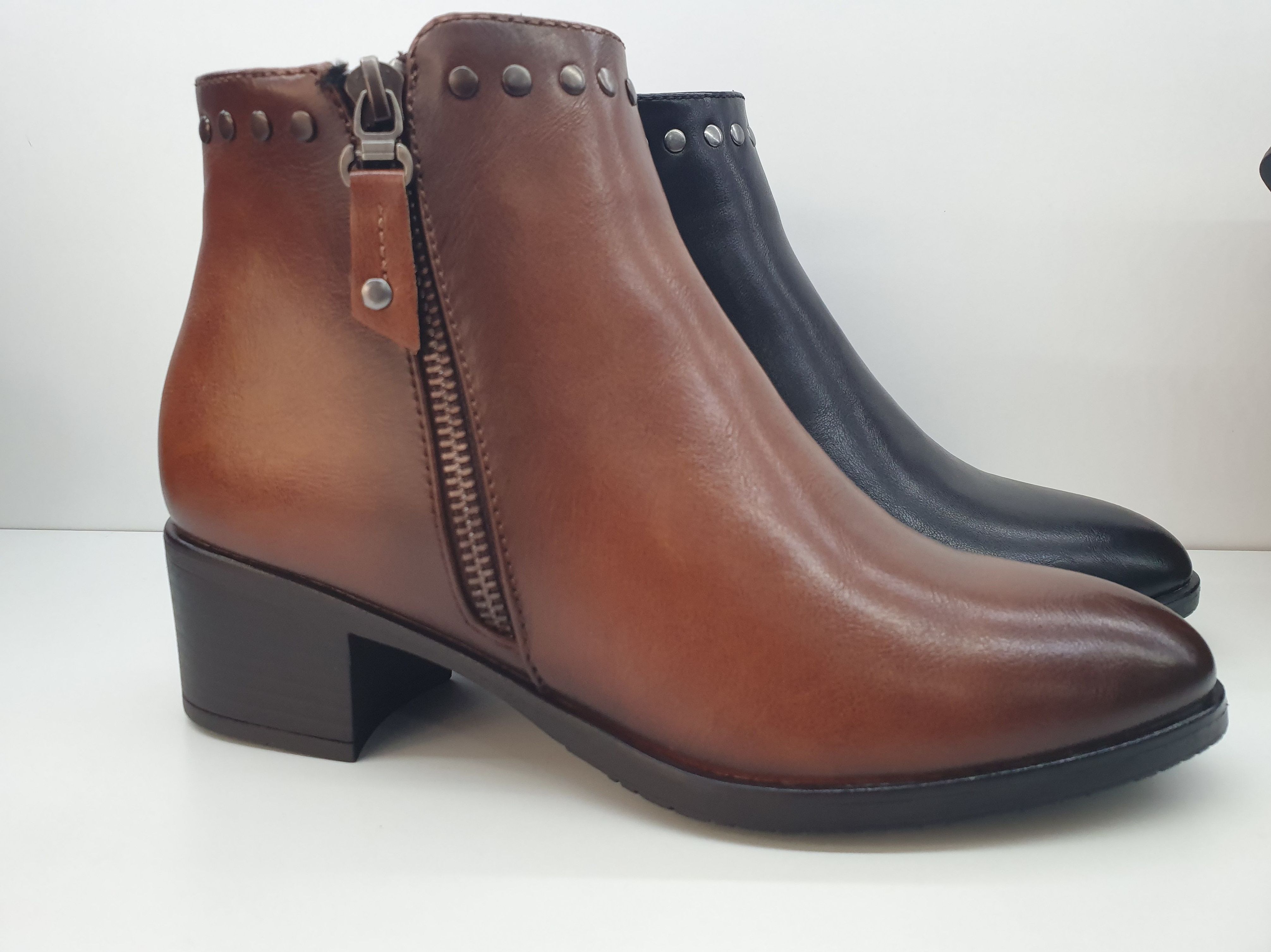 Botin vestir comodo tacon bajo: Zapatería de Calzados Sandaly Botin vestir comodo tacon bajo: Zapatería de Calzados Sandaly