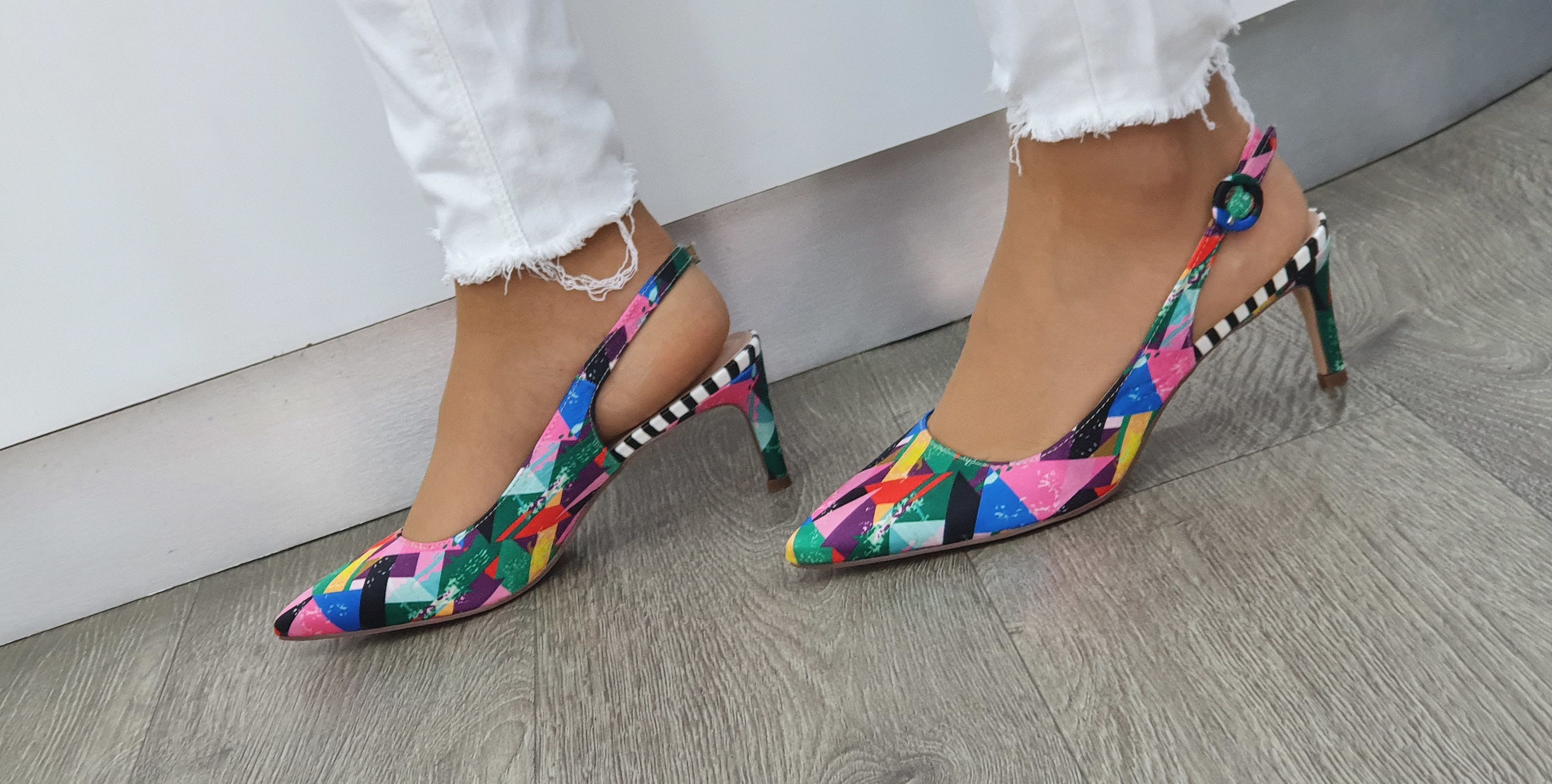 Zapato salón destalonado moda: Zapatería de Calzados Sandaly Zapato salón destalonado moda: Zapatería de Calzados Sandaly