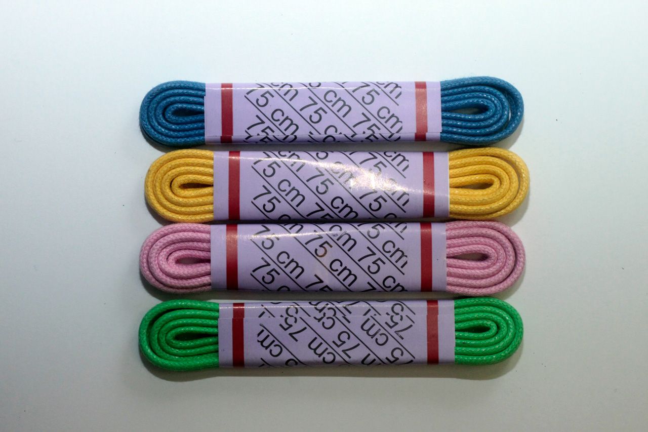 Cordones de colores: Productos de Zapatería Ideal Alcobendas Cordones de colores: Productos de Zapatería Ideal Alcobendas