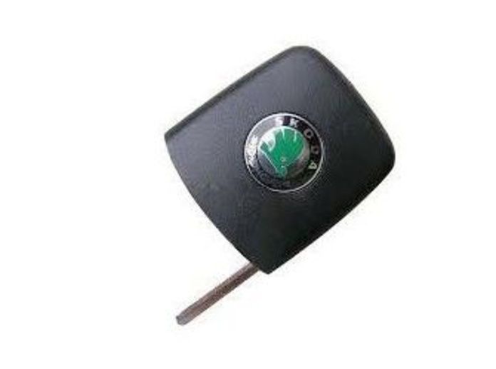 Espadín plegable para coches marca Skoda: Productos de Zapatería Ideal Alcobendas Espadín plegable para coches marca Skoda: Productos de Zapatería Ideal Alcobendas