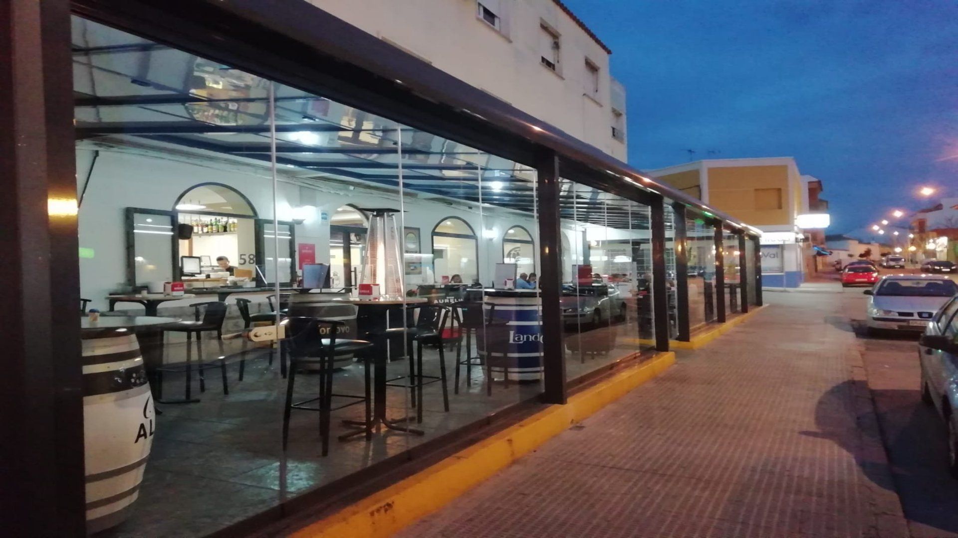 Nuestra terraza: Bar Restaurante de Casa Cañitas Nuestra terraza: Bar Restaurante de Casa Cañitas