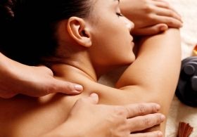 Terapéutico espalda: Tratamientos y cosméticos de Etherma Terapéutico espalda: Tratamientos y cosméticos de Etherma