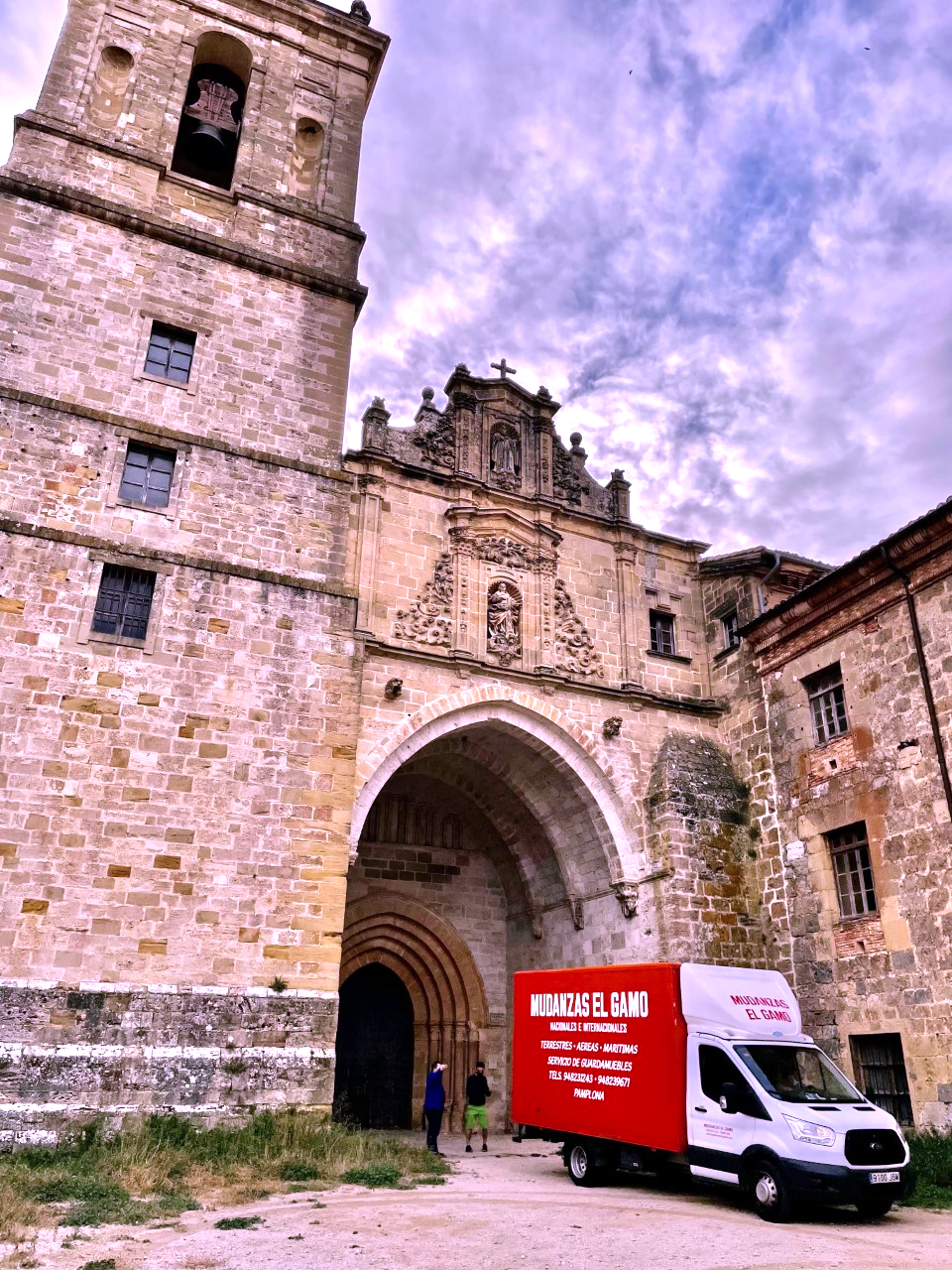 Mudanzas Gamo en Monasterio de Irache, Navarra
