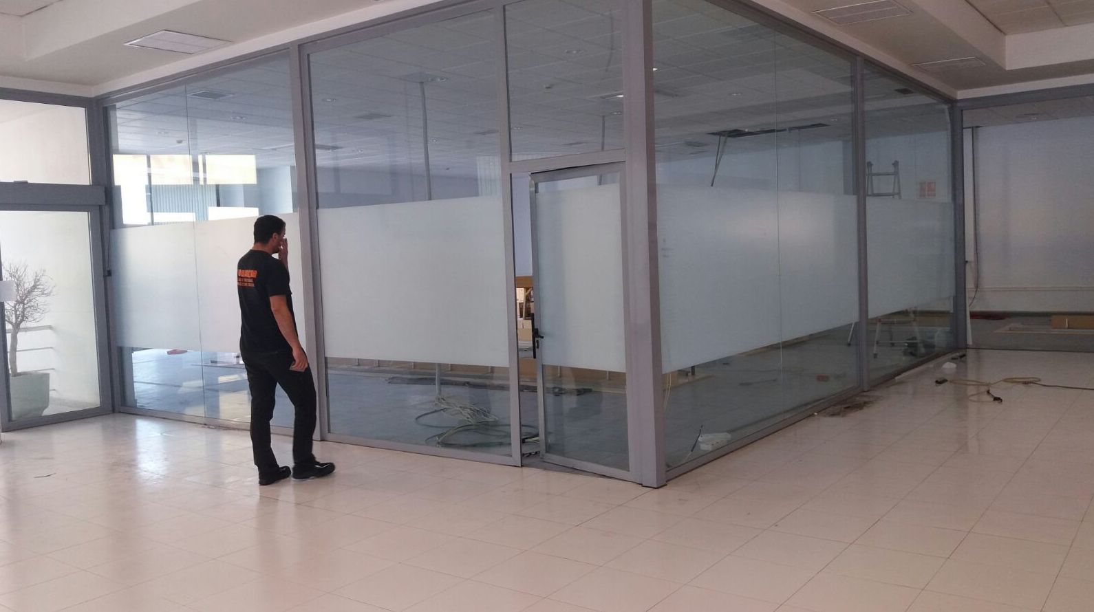 Cerramientos de cristales en interiores en Malaga