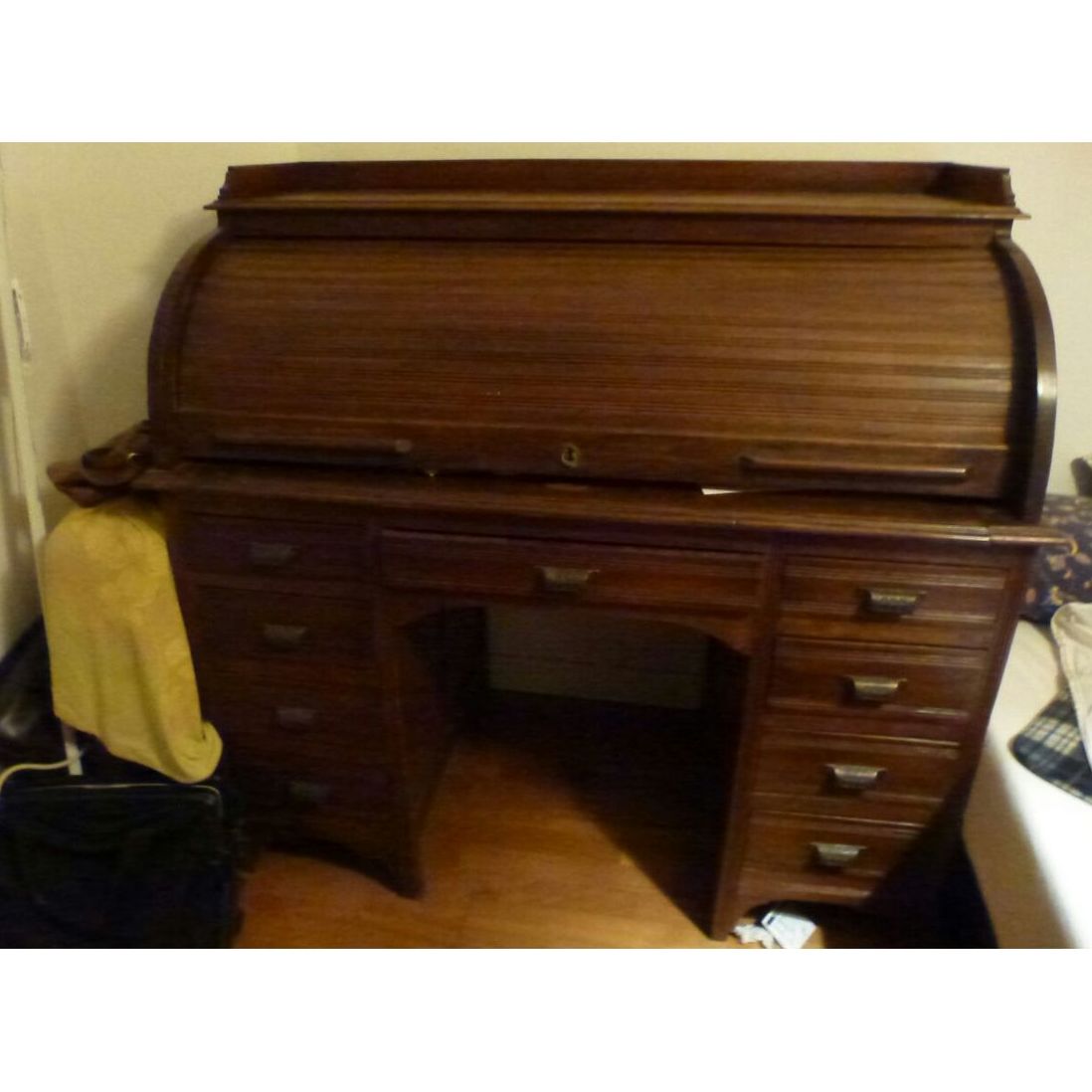 Mueble antiguo: Productos y servicios de Antigüedades Moyano Mueble antiguo: Productos y servicios de Antigüedades Moyano