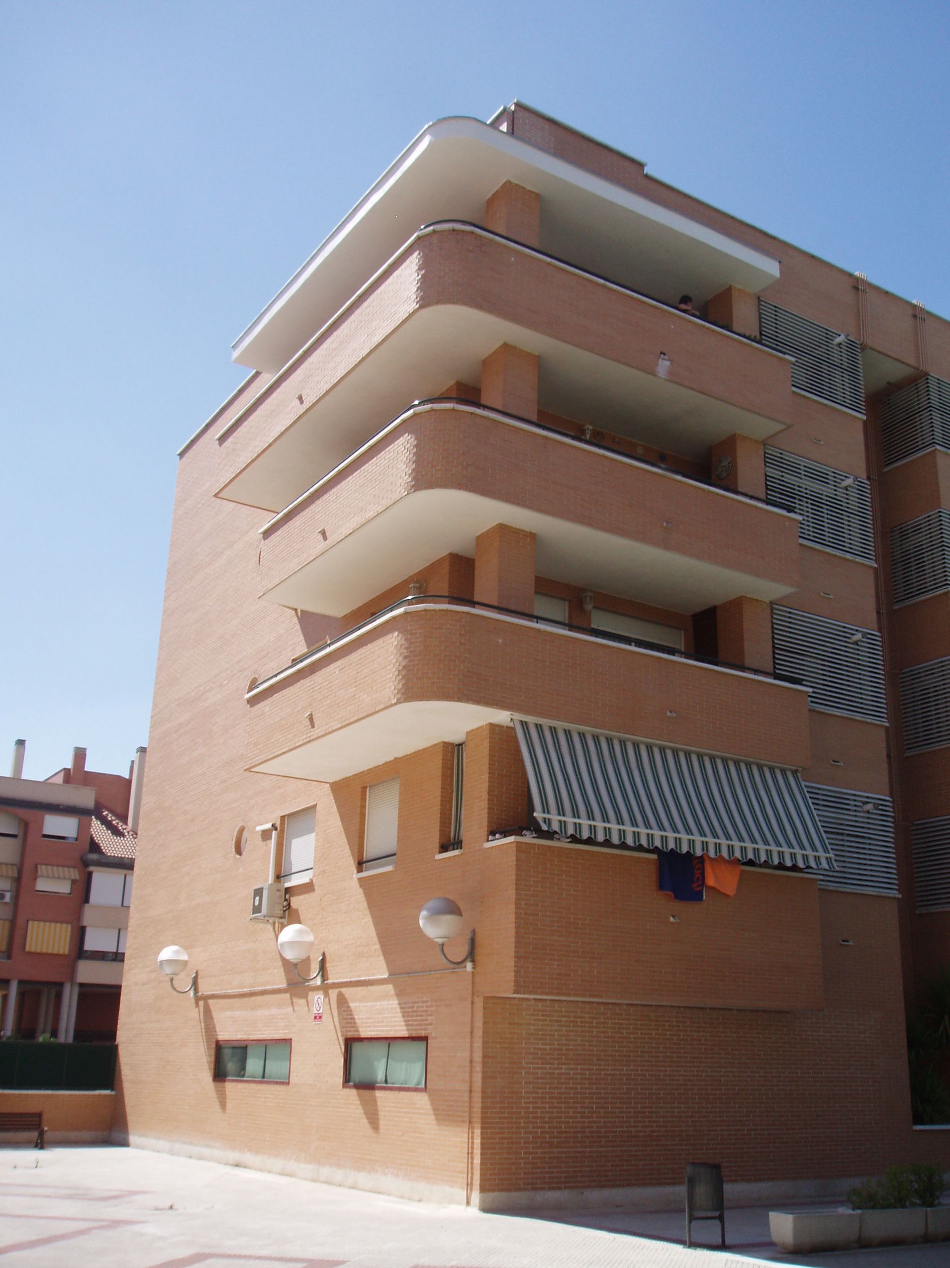 C/ José de Cadalso, 1 a 29. Torrejón de Ardoz (Madrid). Estado reformado C/ José de Cadalso, 1 a 29. Torrejón de Ardoz (Madrid). Estado reformado