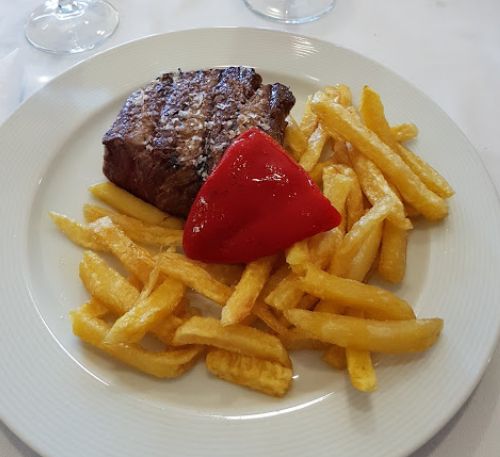Pescados, carnes y menú infantil: Carta de Restaurante Regenjo Pescados, carnes y menú infantil: Carta de Restaurante Regenjo