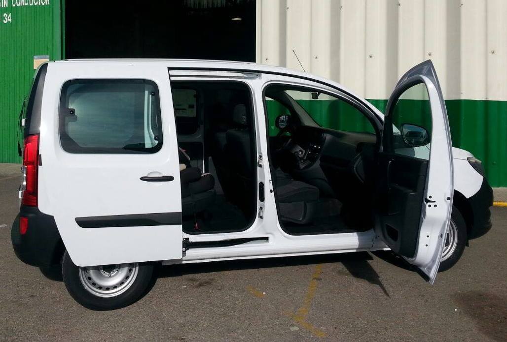 Furgonetas sin rotular: Servicios de Auto Rent Furgonetas sin rotular: Servicios de Auto Rent
