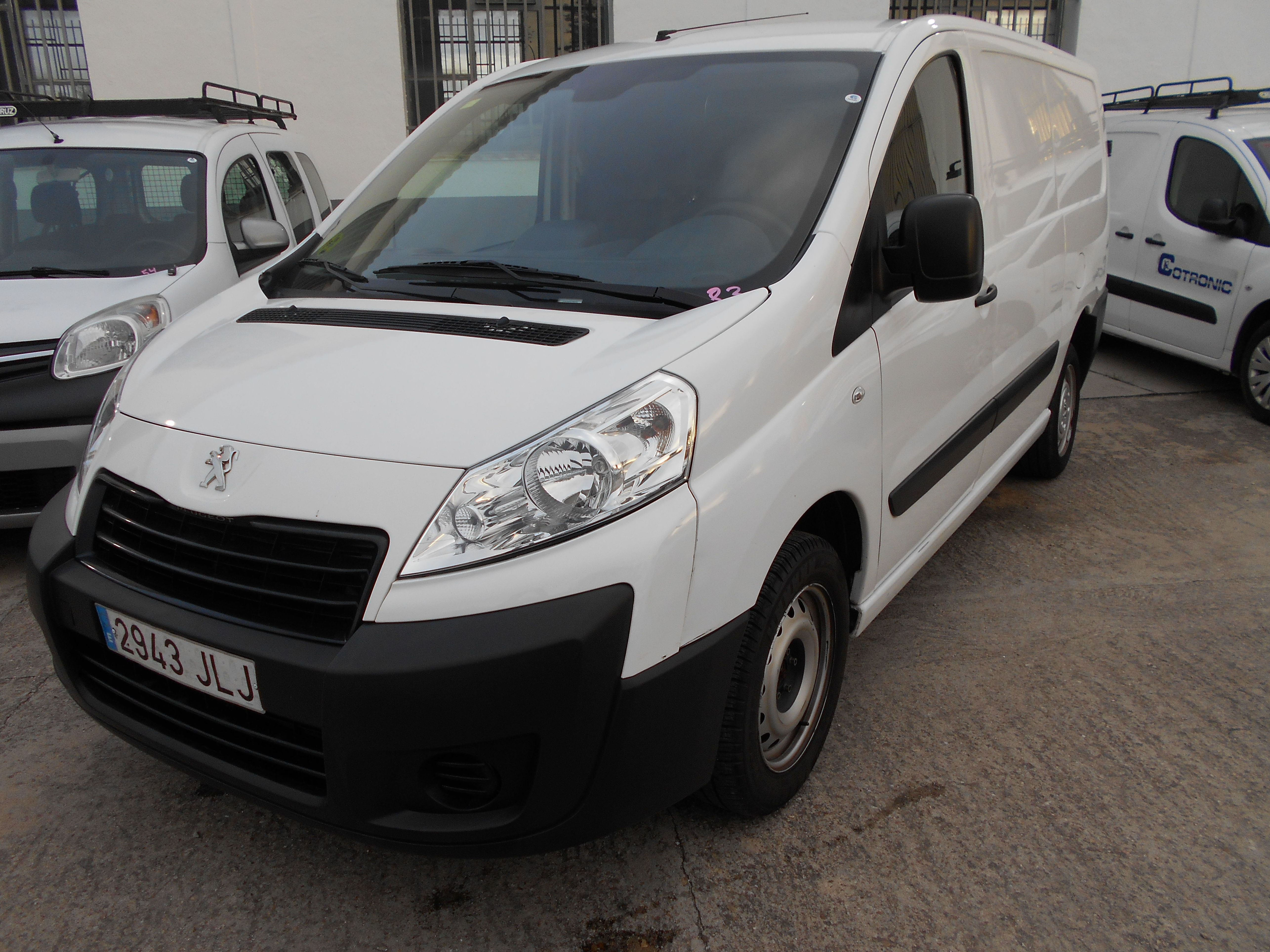PEUGEOT EXPERT HDI LARGA FURGON 3 PLAZAS 2015: Stock de Furgonetas a Buen Precio PEUGEOT EXPERT HDI LARGA FURGON 3 PLAZAS 2015: Stock de Furgonetas a Buen Precio
