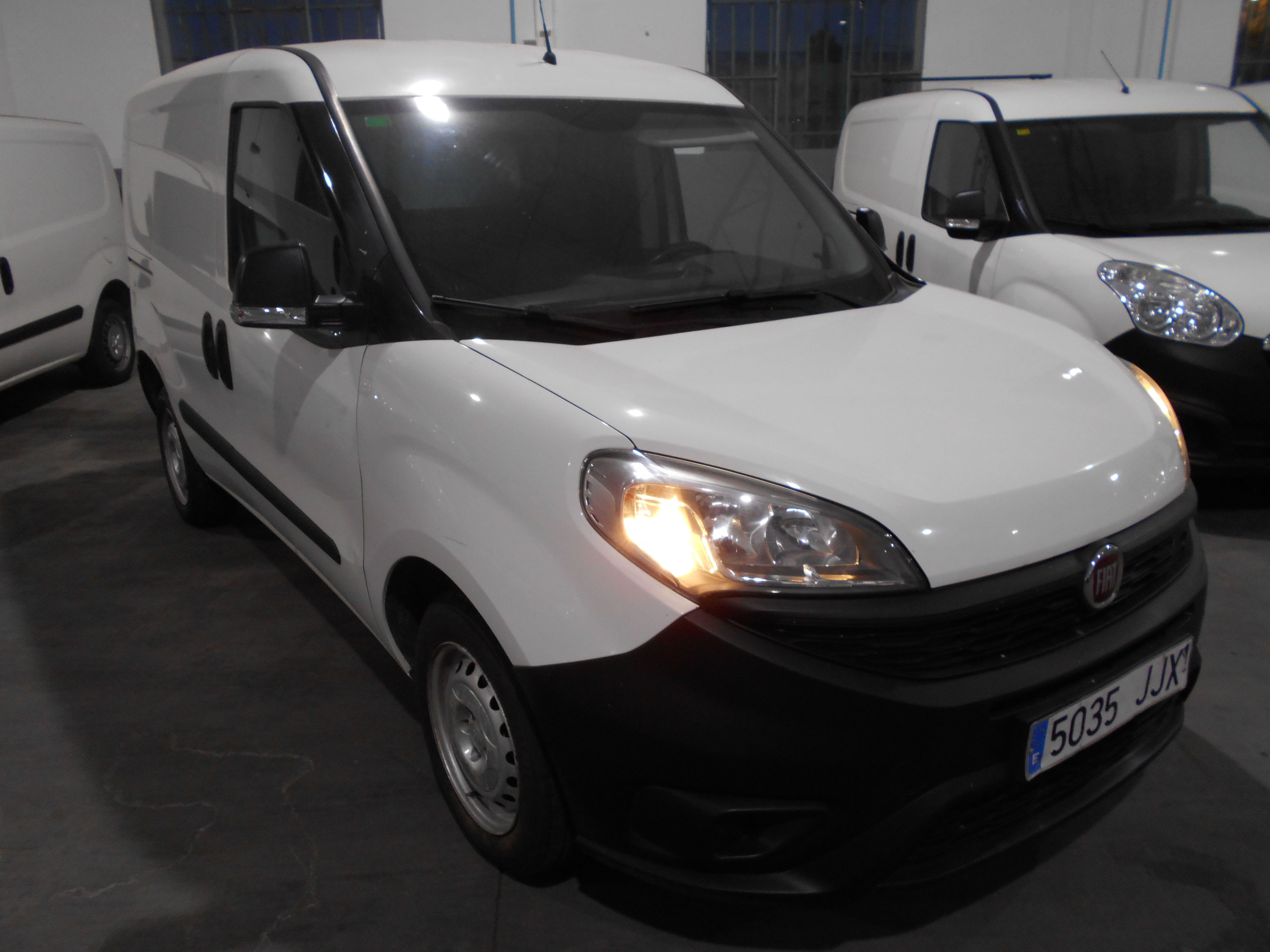 OPEL COMBO FURGON 2 PLAZAS 2015: Stock de Furgonetas a Buen Precio OPEL COMBO FURGON 2 PLAZAS 2015: Stock de Furgonetas a Buen Precio