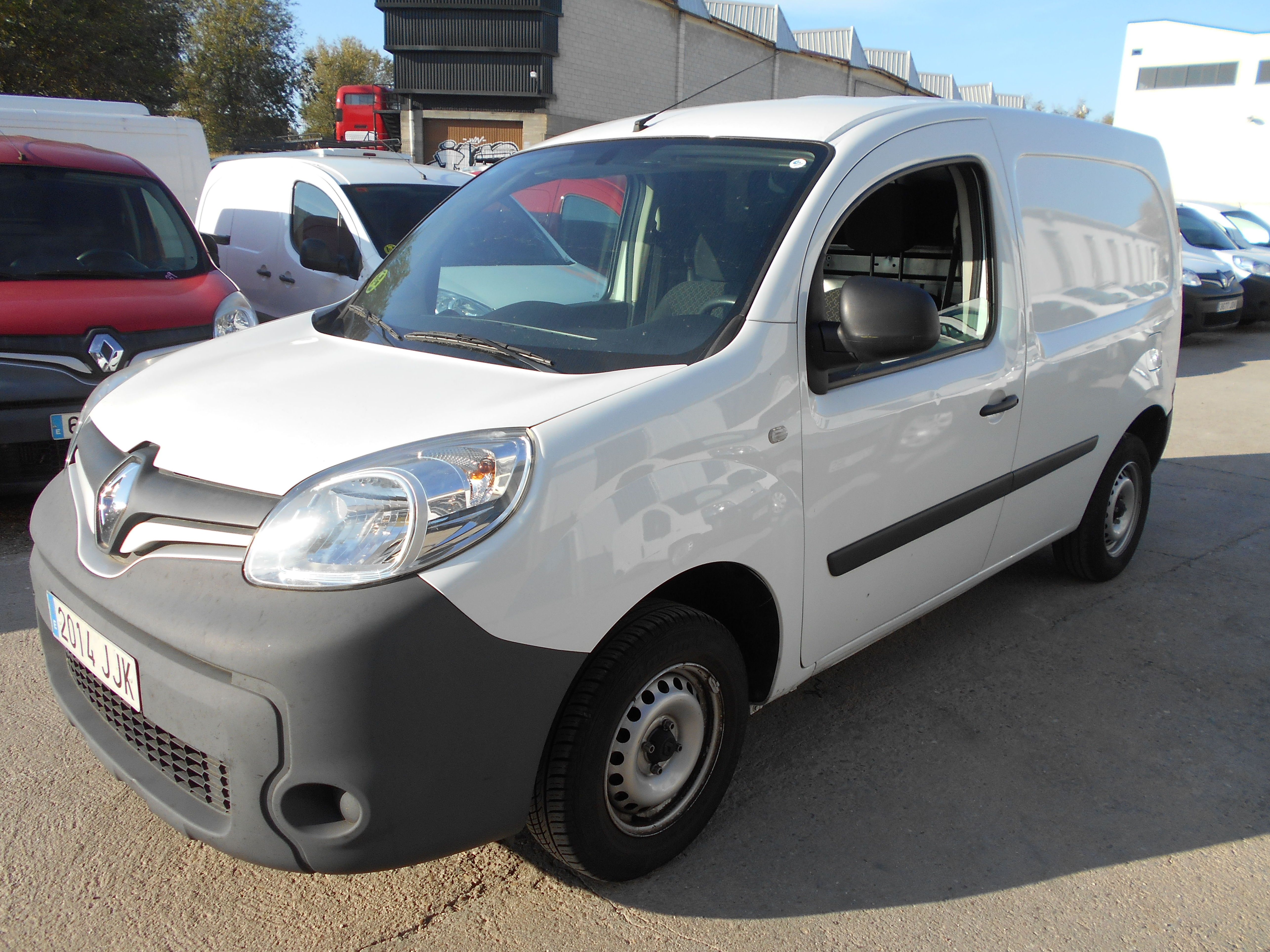 RENAULT KANGOO DCI FURGON 2015: Stock de Furgonetas a Buen Precio RENAULT KANGOO DCI FURGON 2015: Stock de Furgonetas a Buen Precio
