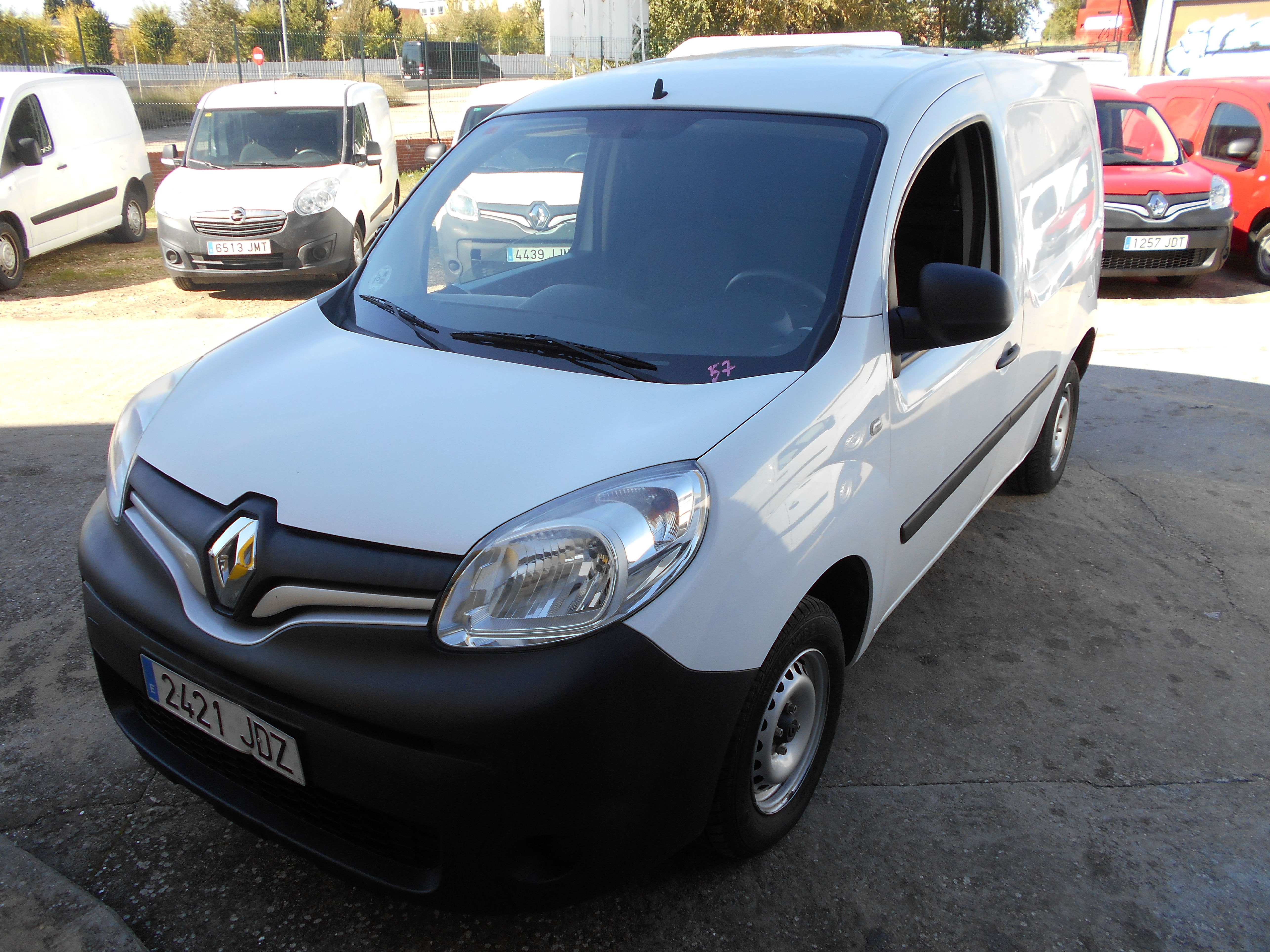 KANGOO FURGON 2015: Stock de Furgonetas a Buen Precio KANGOO FURGON 2015: Stock de Furgonetas a Buen Precio