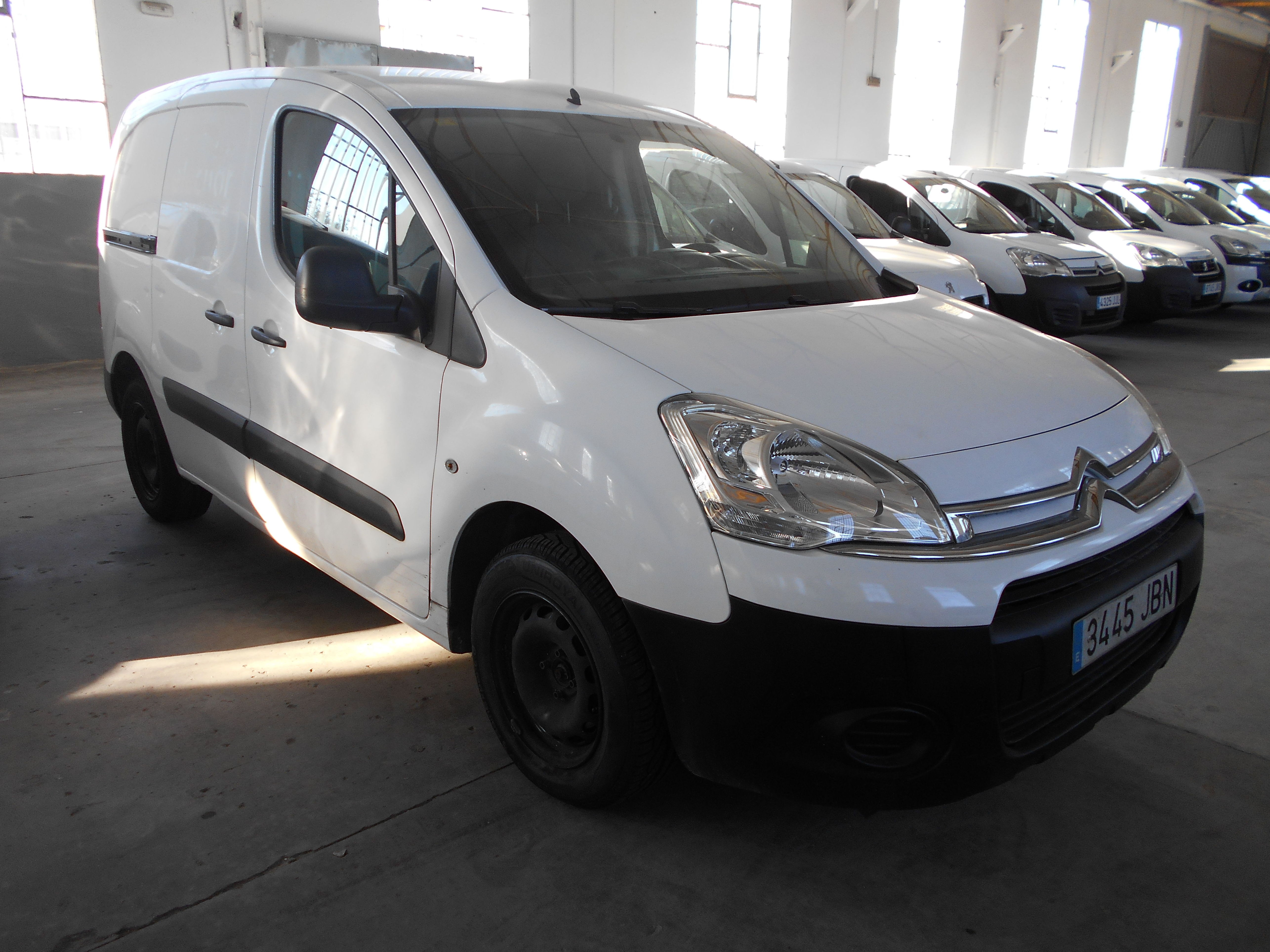 CITROEN BERLINGO FURGON 2 PLAZAS 2014: Stock de Furgonetas a Buen Precio CITROEN BERLINGO FURGON 2 PLAZAS 2014: Stock de Furgonetas a Buen Precio