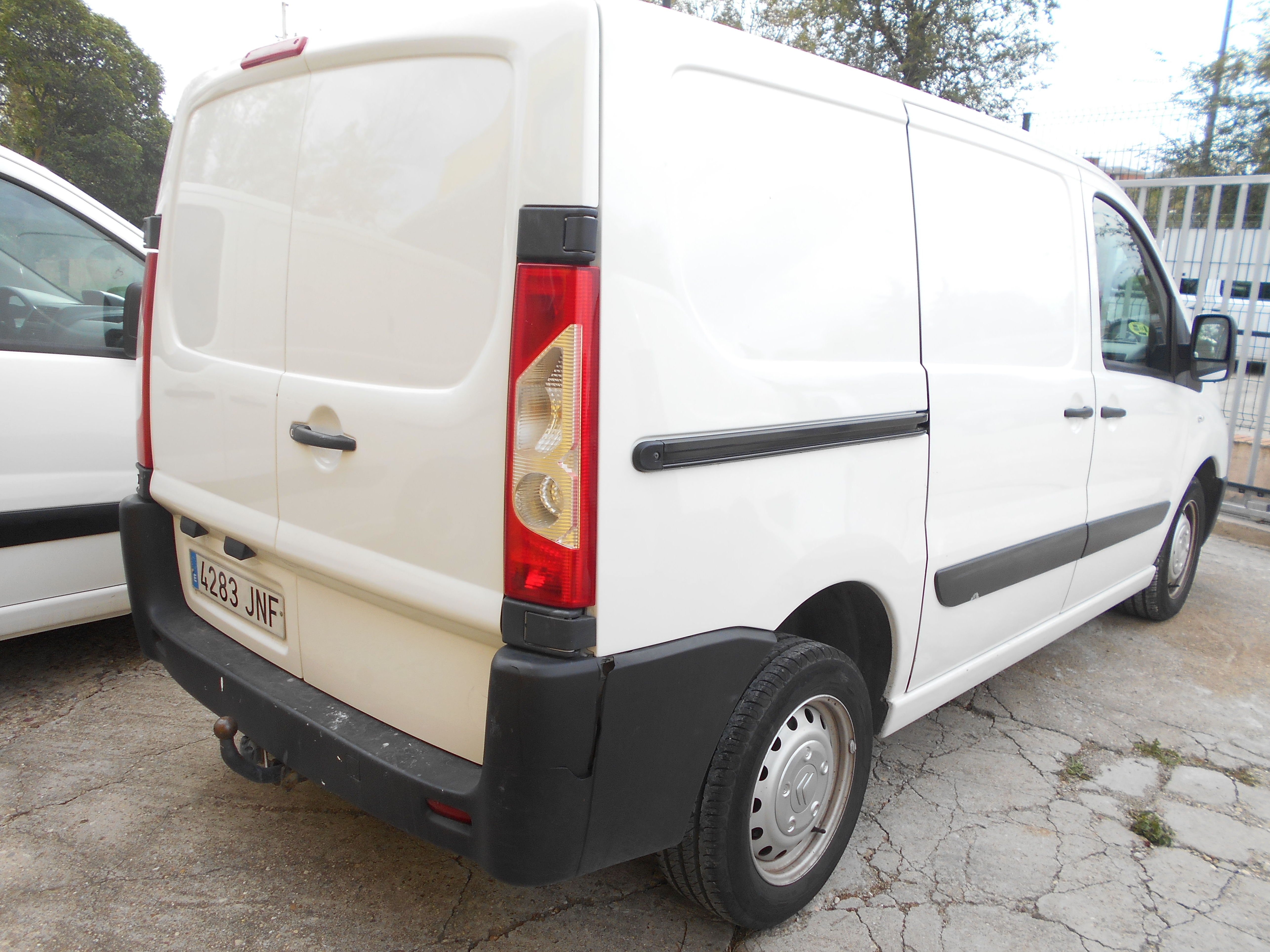 CITROEN JUMPY HDI FURGON 2016: Stock de Furgonetas a Buen Precio CITROEN JUMPY HDI FURGON 2016: Stock de Furgonetas a Buen Precio