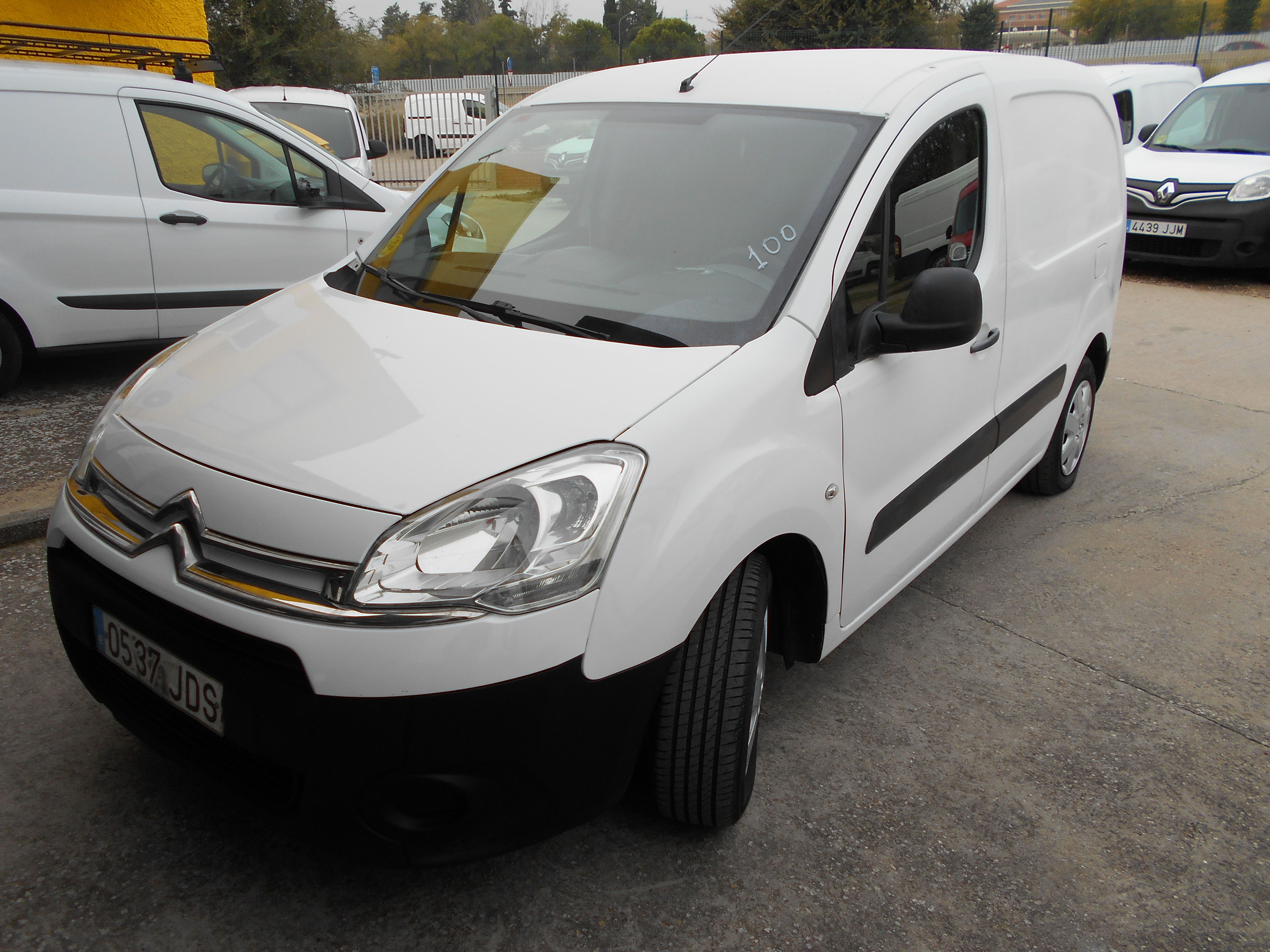 CITROEN BERLINGO FURGON 2015: Stock de Furgonetas a Buen Precio CITROEN BERLINGO FURGON 2015: Stock de Furgonetas a Buen Precio