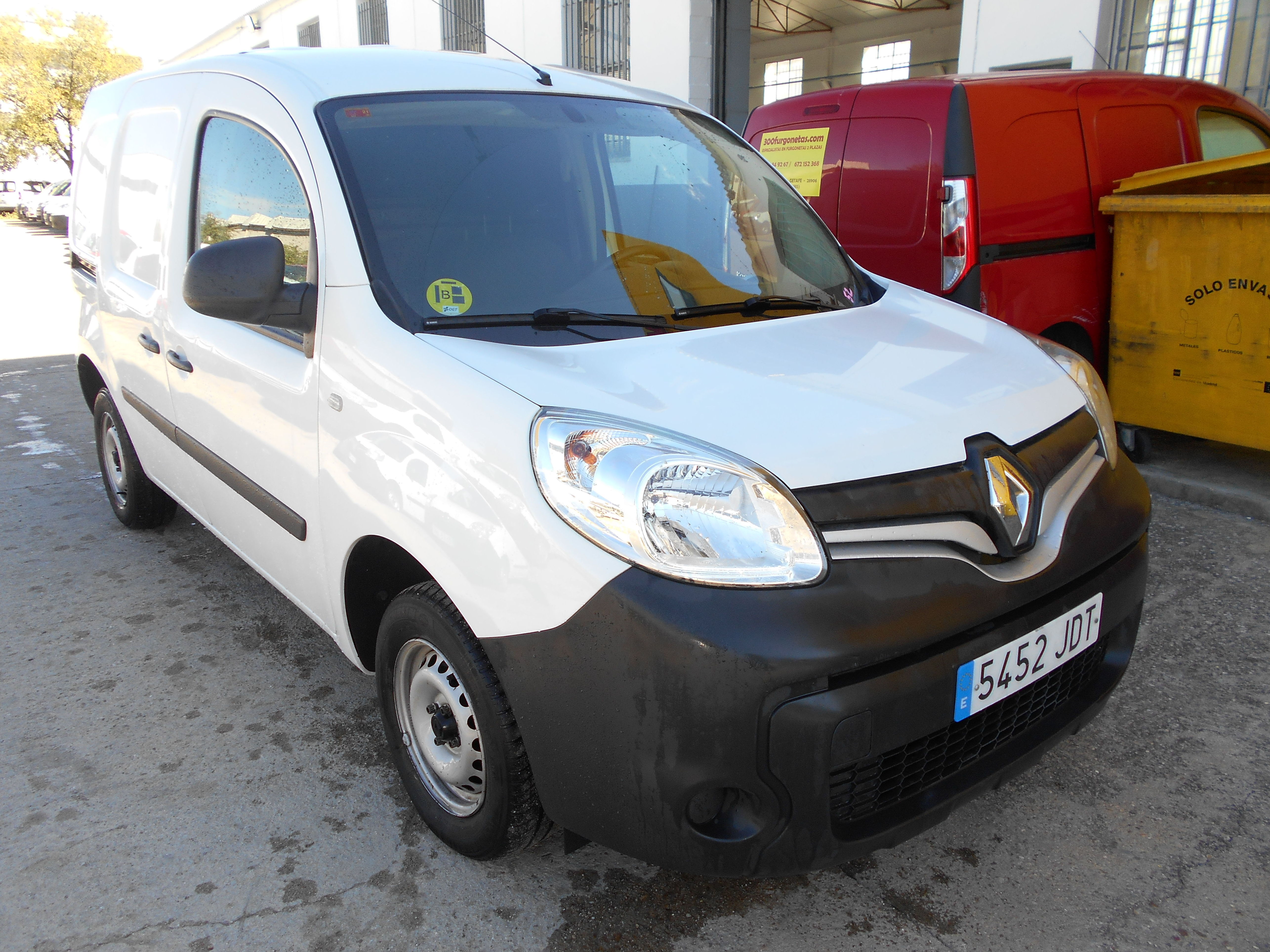 KANGOO FURGON 2015: Stock de Furgonetas a Buen Precio KANGOO FURGON 2015: Stock de Furgonetas a Buen Precio