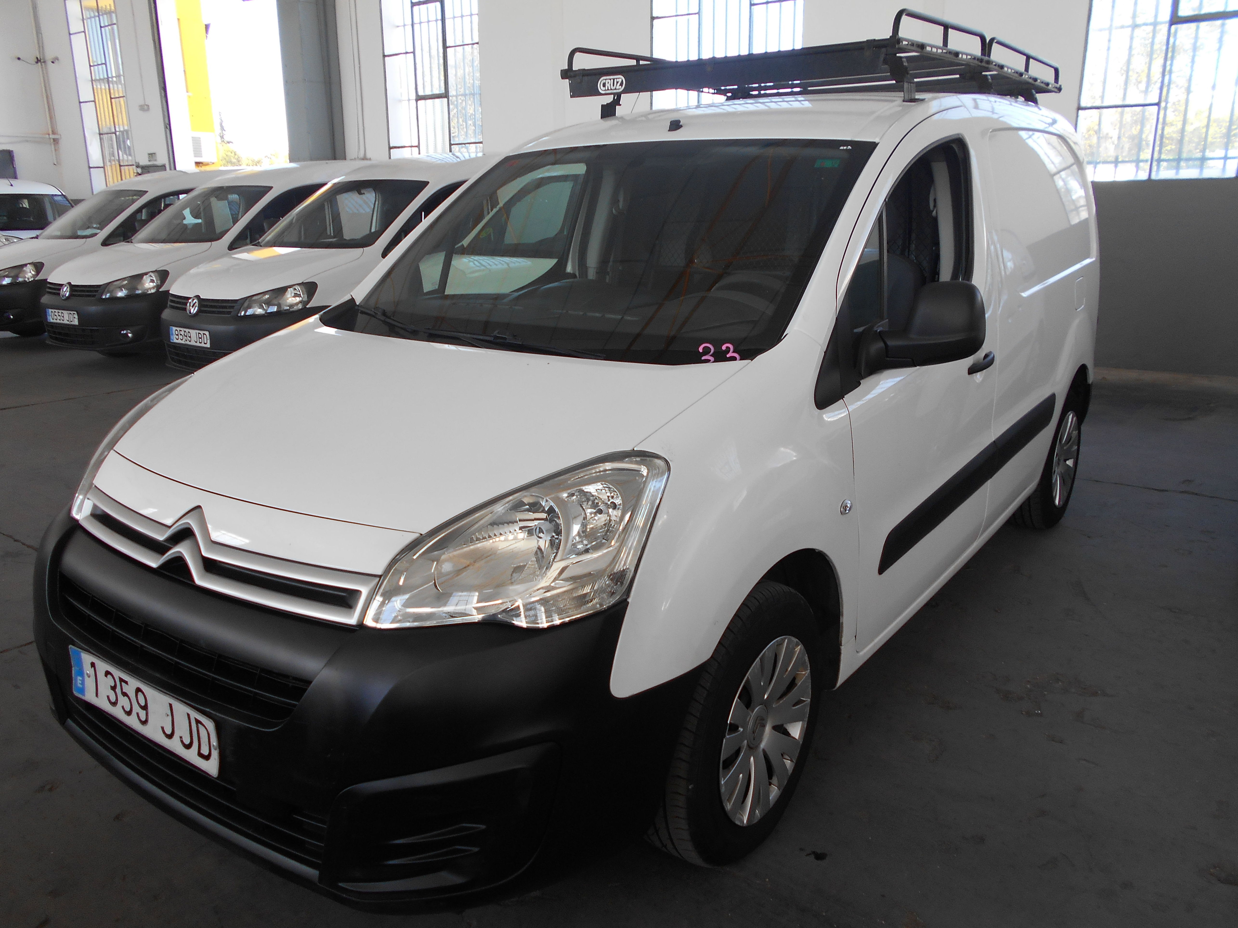 CITROEN BERLINGO FURGON 2015: Stock de Furgonetas a Buen Precio CITROEN BERLINGO FURGON 2015: Stock de Furgonetas a Buen Precio