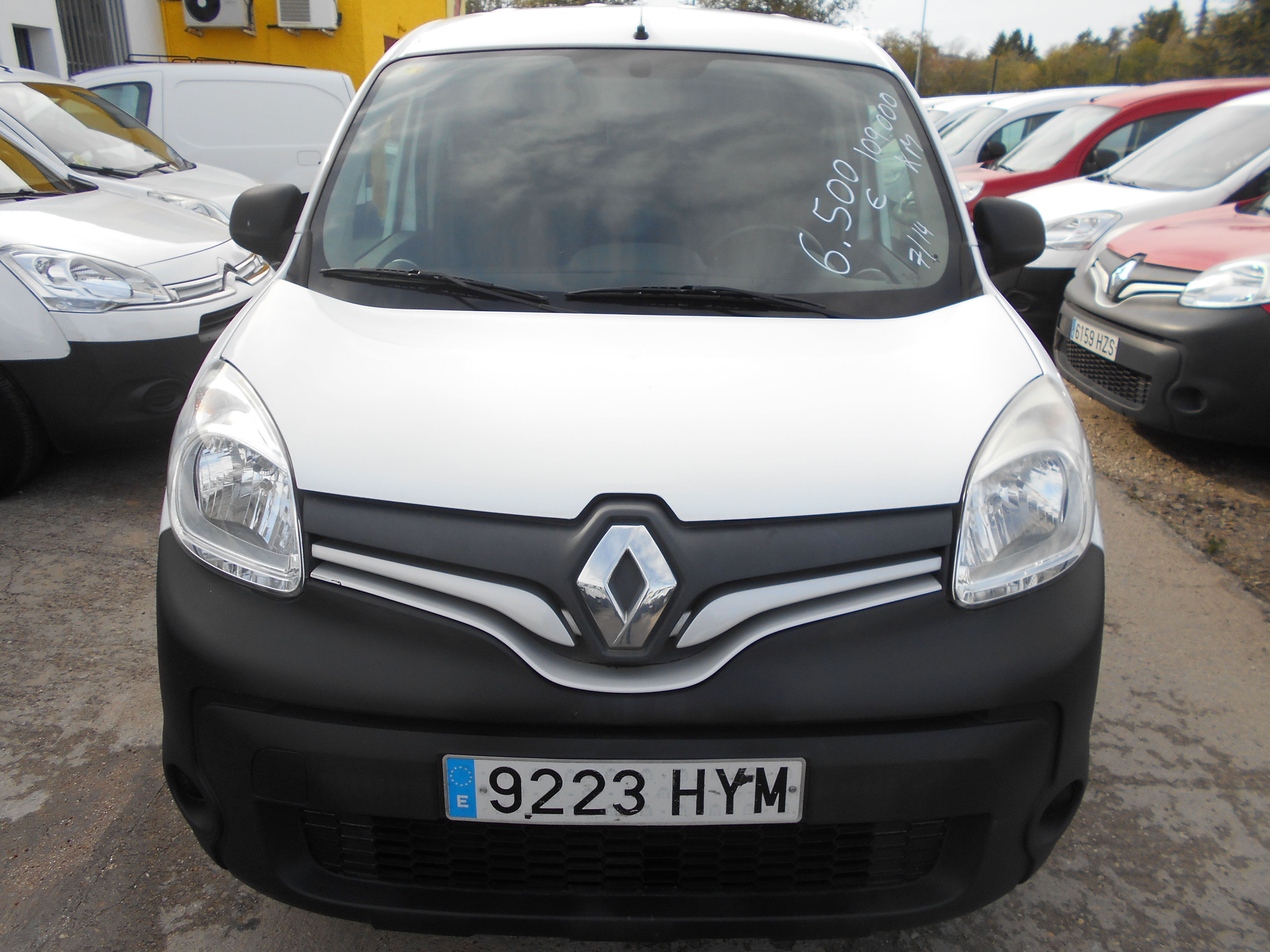 RENAULT KANGOO DCI FURGON 2014: Stock de Furgonetas a Buen Precio RENAULT KANGOO DCI FURGON 2014: Stock de Furgonetas a Buen Precio