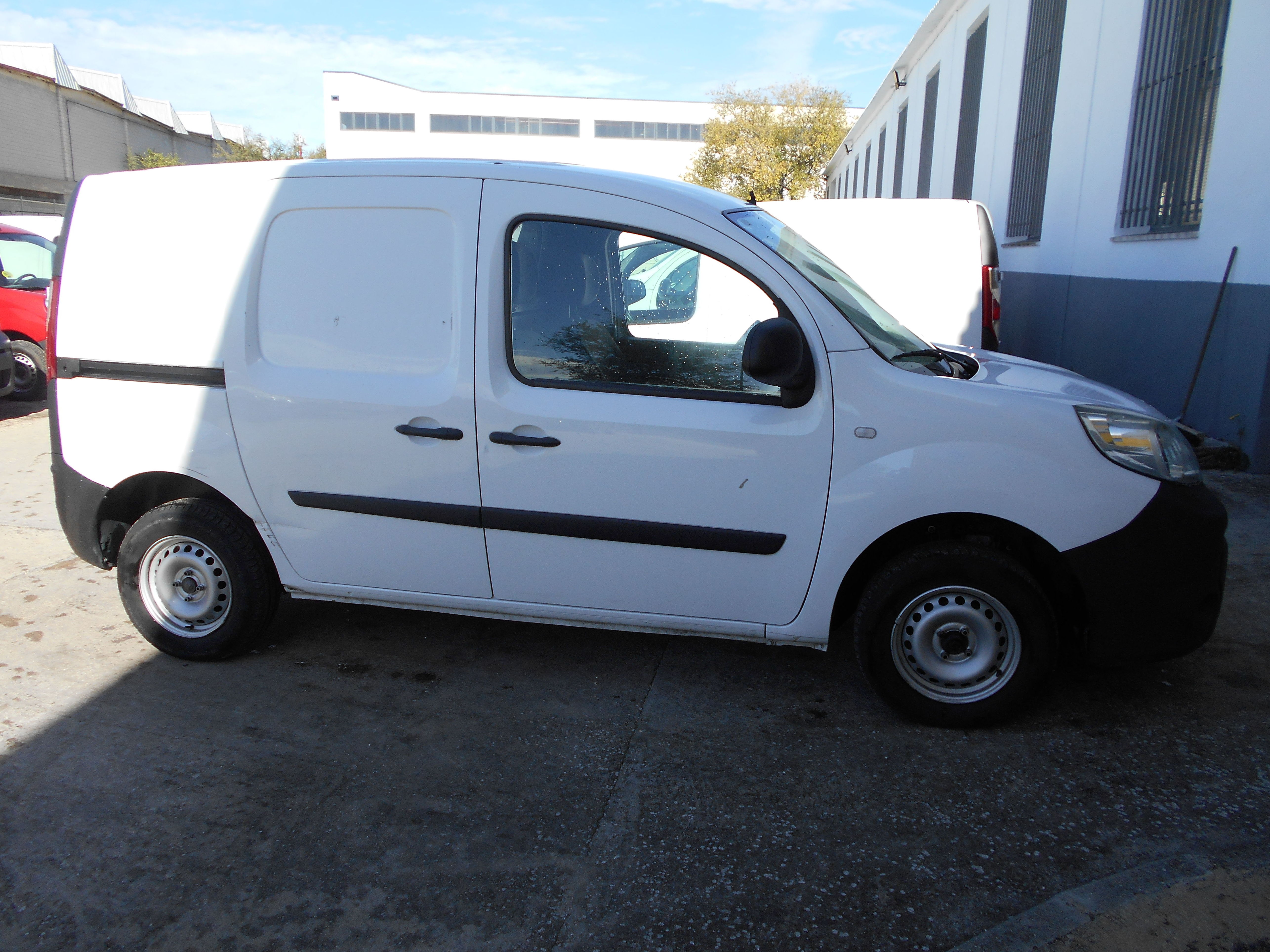 KANGOO FURGON 2014: Stock de Furgonetas a Buen Precio KANGOO FURGON 2014: Stock de Furgonetas a Buen Precio