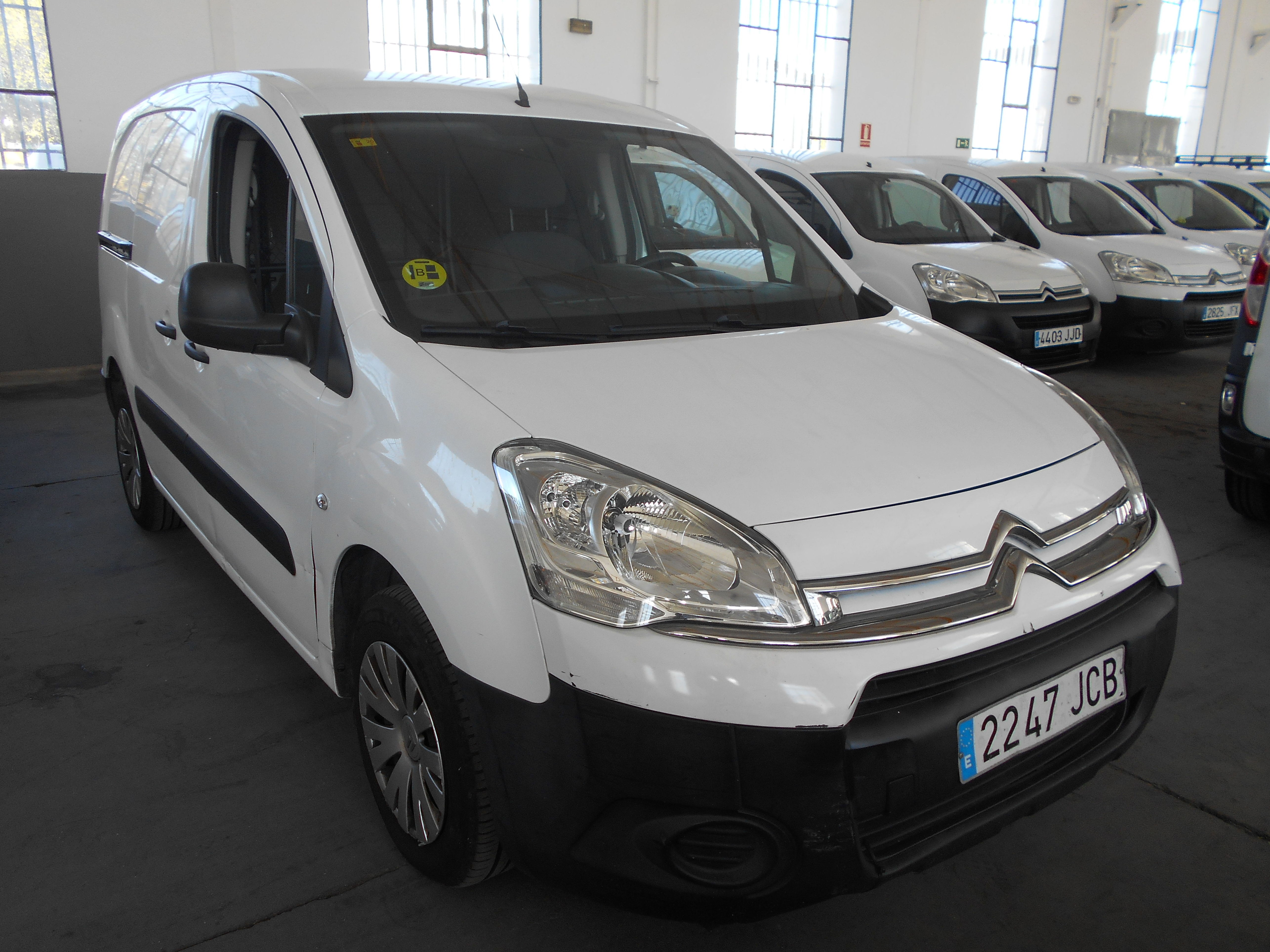 CITROEN BERLINGO FURGON 2015: Stock de Furgonetas a Buen Precio CITROEN BERLINGO FURGON 2015: Stock de Furgonetas a Buen Precio