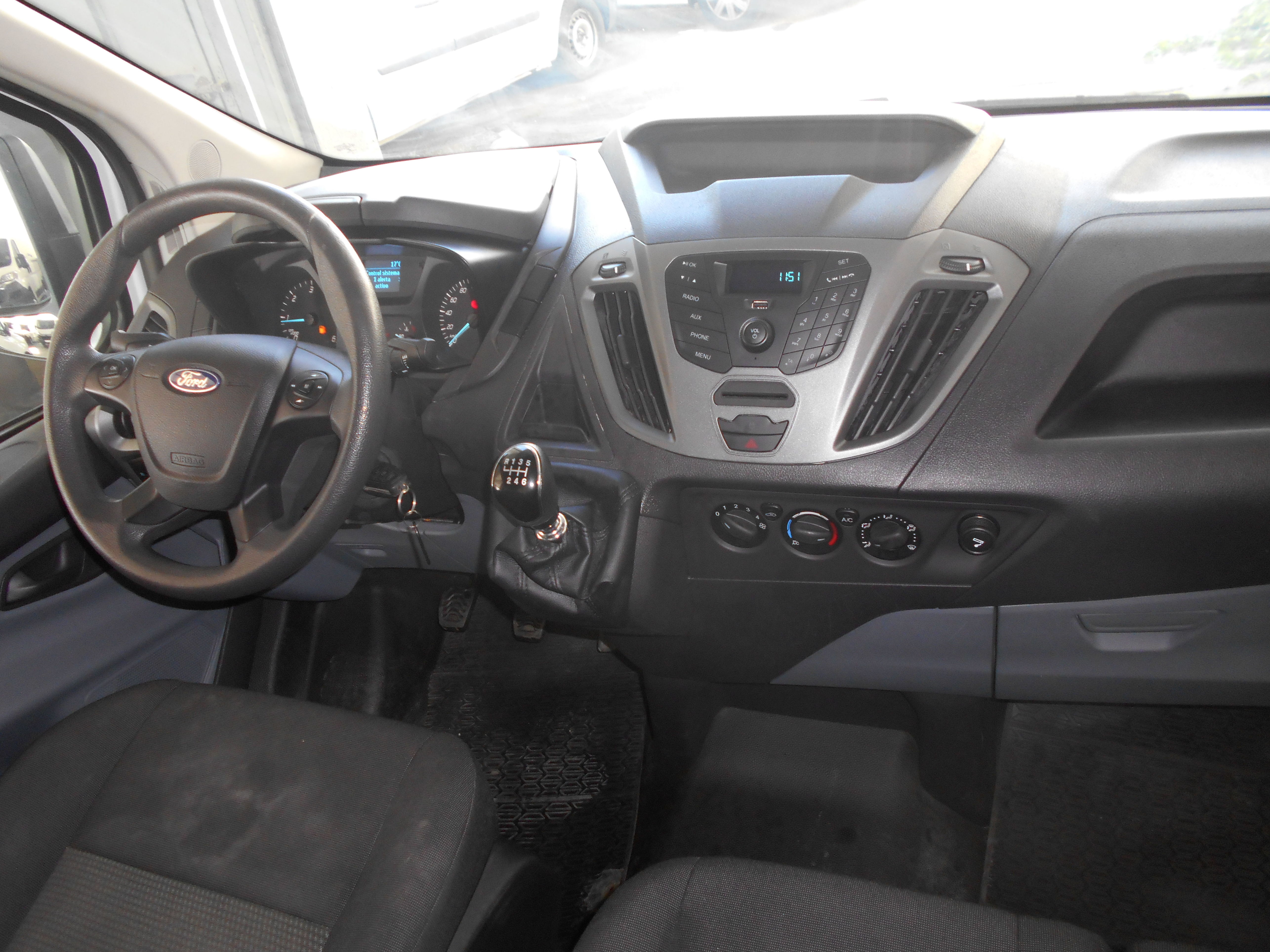 FORD TRANSIT CUSTOM FURGON 3 PLAZAS 2016,SOLO 98528 KM: Stock de Furgonetas a Buen Precio FORD TRANSIT CUSTOM FURGON 3 PLAZAS 2016,SOLO 98528 KM: Stock de Furgonetas a Buen Precio