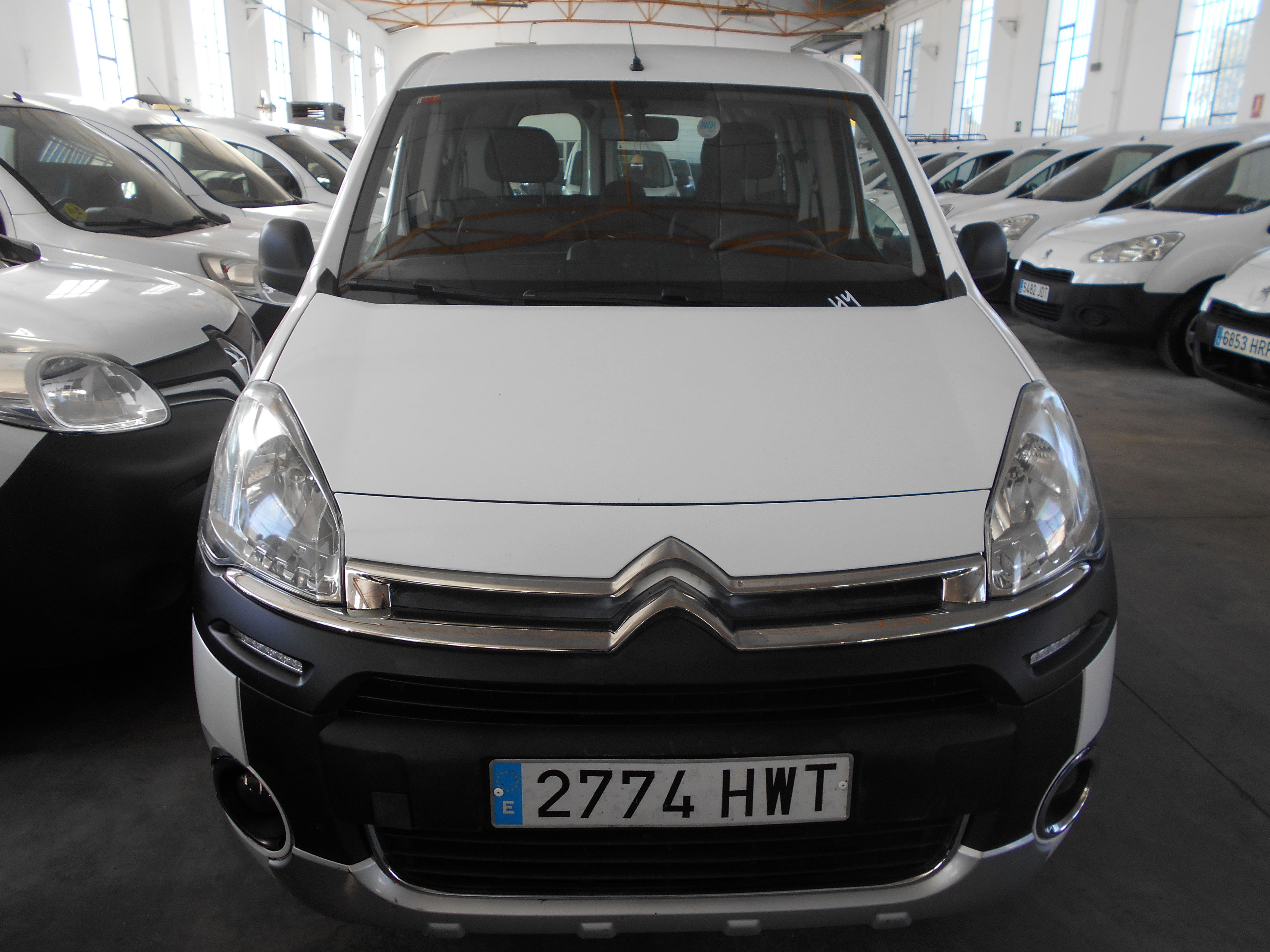 CITROEN BERLINGO 5 PLAZAS,2014.6.198+IVA DEDUCIBLE: Stock de Furgonetas a Buen Precio CITROEN BERLINGO 5 PLAZAS,2014.6.198+IVA DEDUCIBLE: Stock de Furgonetas a Buen Precio