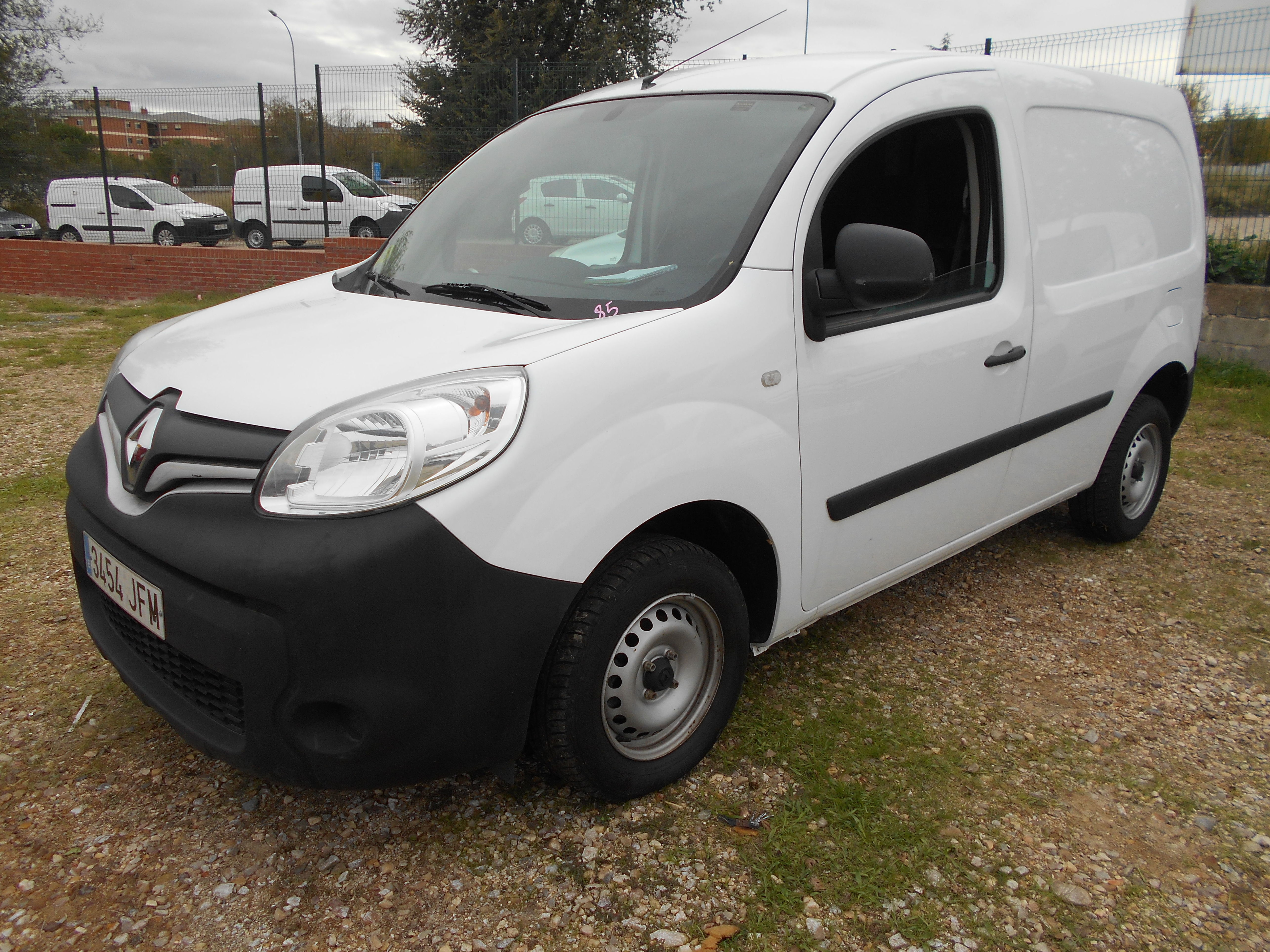 RENAULT KANGOO FURGON DCI 2015: Stock de Furgonetas a Buen Precio RENAULT KANGOO FURGON DCI 2015: Stock de Furgonetas a Buen Precio