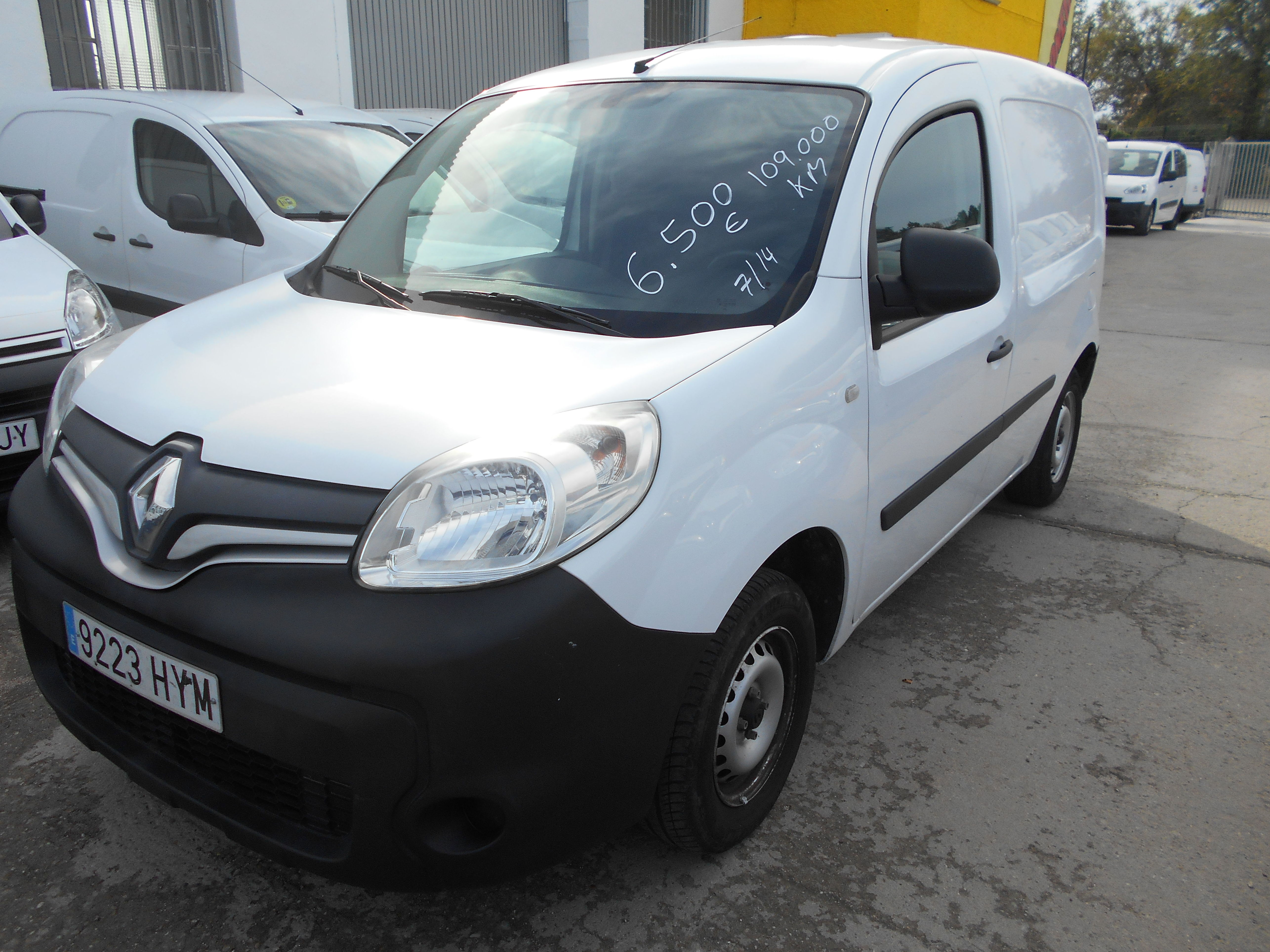 RENAULT KANGOO DCI FURGON 2014: Stock de Furgonetas a Buen Precio RENAULT KANGOO DCI FURGON 2014: Stock de Furgonetas a Buen Precio