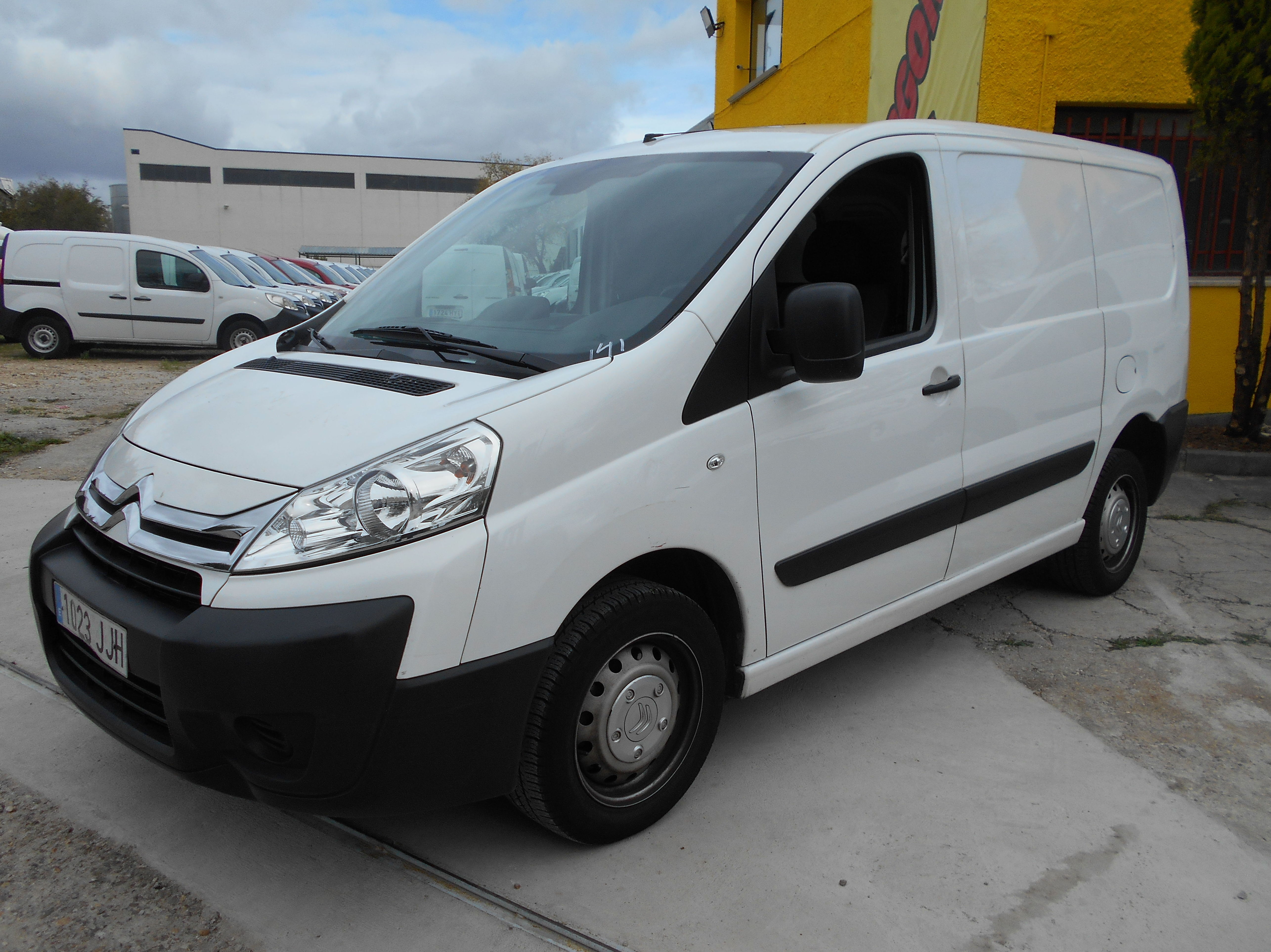 CITROEN JUMPY HDI FURGON 3 PLAZAS : Stock de Furgonetas a Buen Precio CITROEN JUMPY HDI FURGON 3 PLAZAS : Stock de Furgonetas a Buen Precio