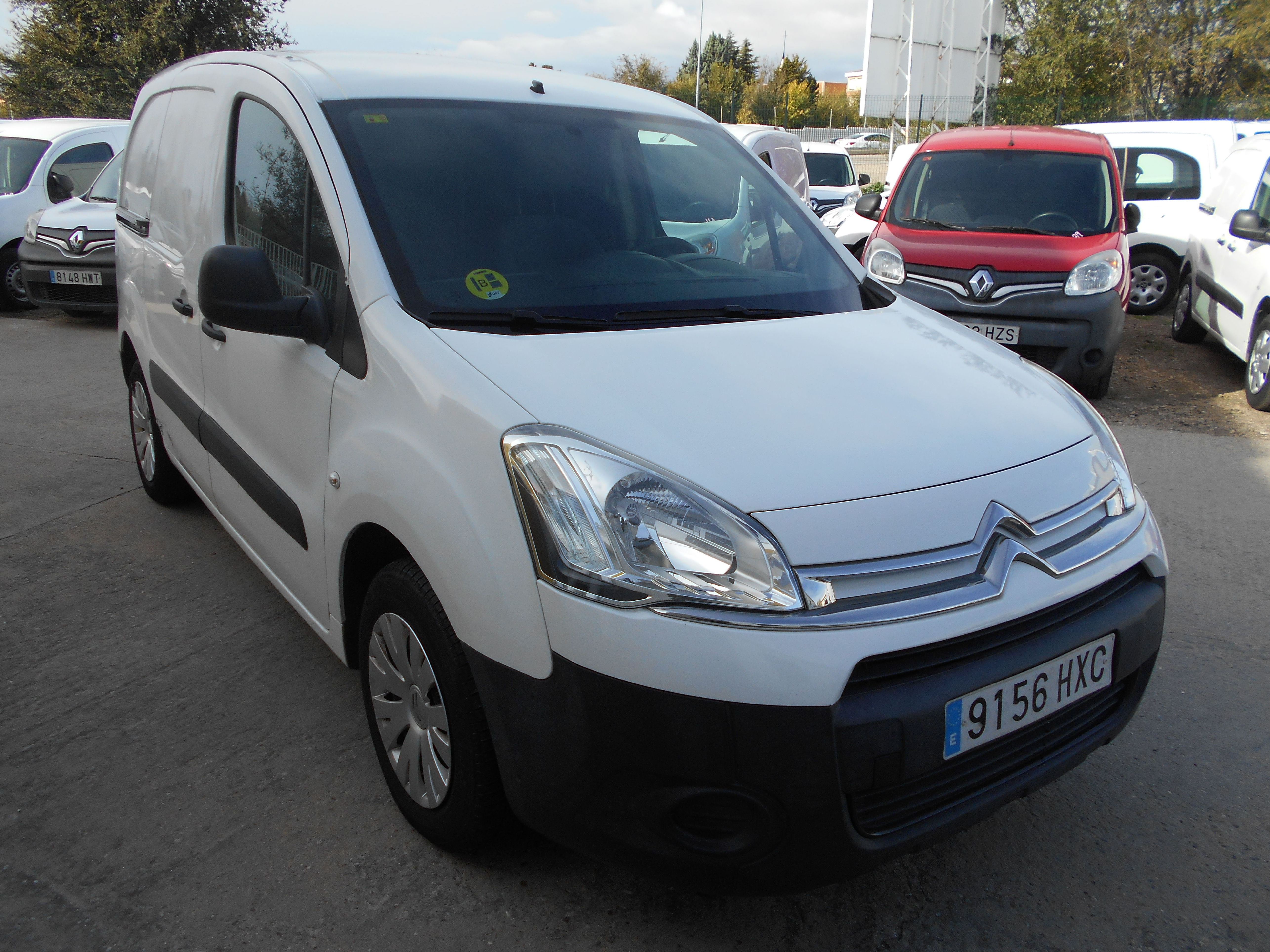 CITROEN BERLINGO HDI FURGON 2014: Stock de Furgonetas a Buen Precio CITROEN BERLINGO HDI FURGON 2014: Stock de Furgonetas a Buen Precio
