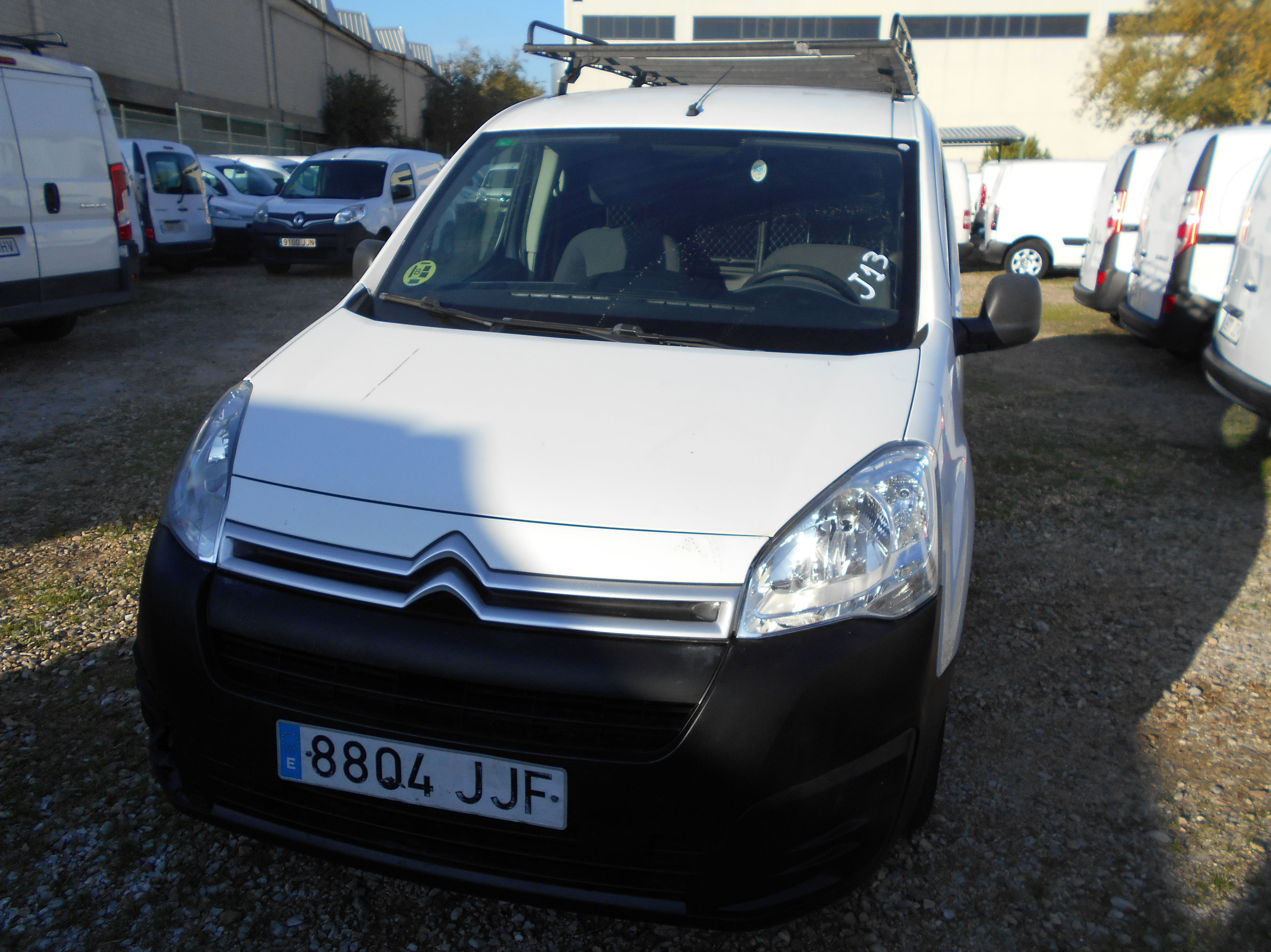 CITROEN BERLINGO HDI FURGON 2015. 92.341KM: Stock de Furgonetas a Buen Precio CITROEN BERLINGO HDI FURGON 2015. 92.341KM: Stock de Furgonetas a Buen Precio