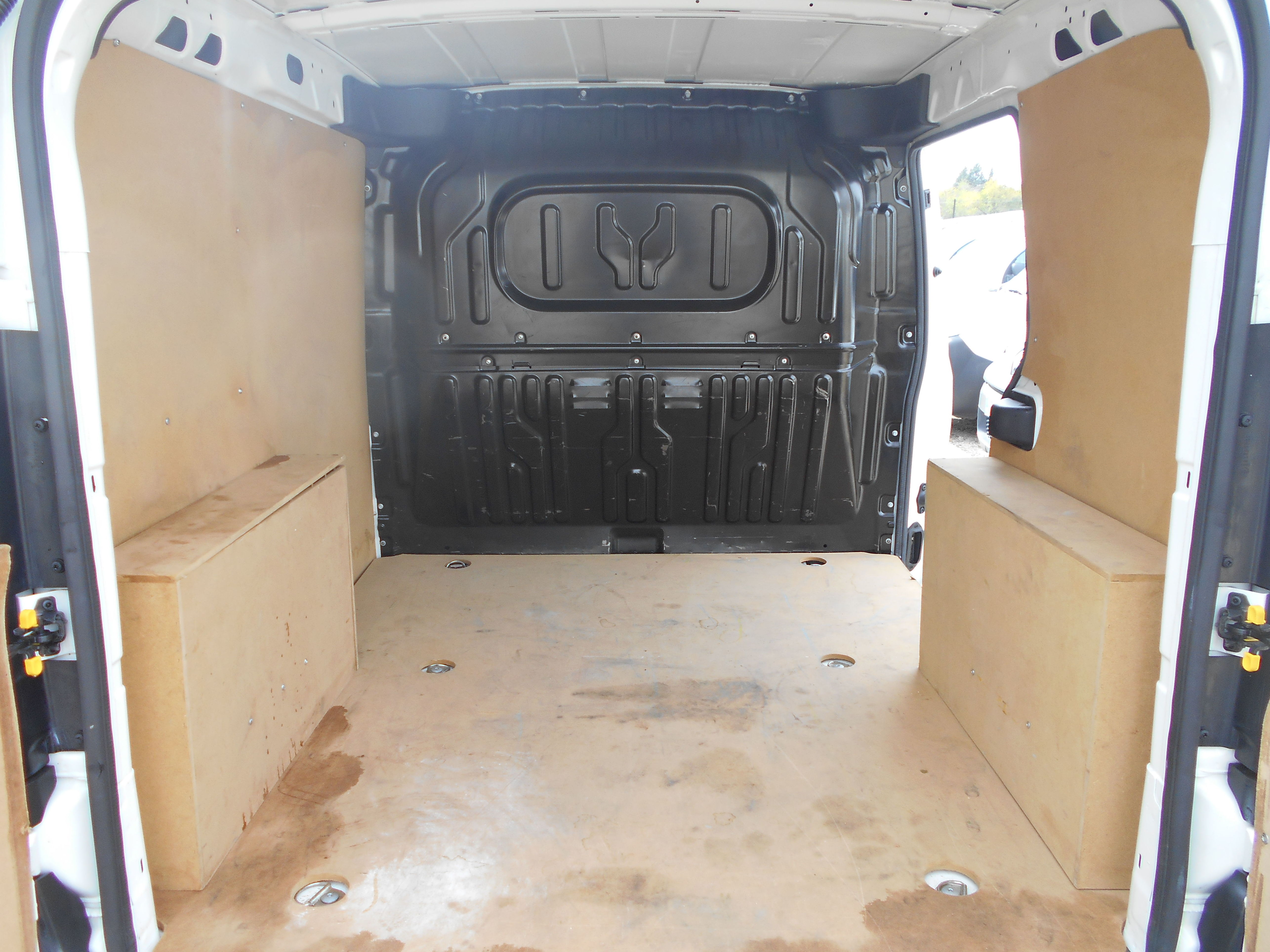 OPEL COMBO CDTI FURGON 2015: Stock de Furgonetas a Buen Precio OPEL COMBO CDTI FURGON 2015: Stock de Furgonetas a Buen Precio