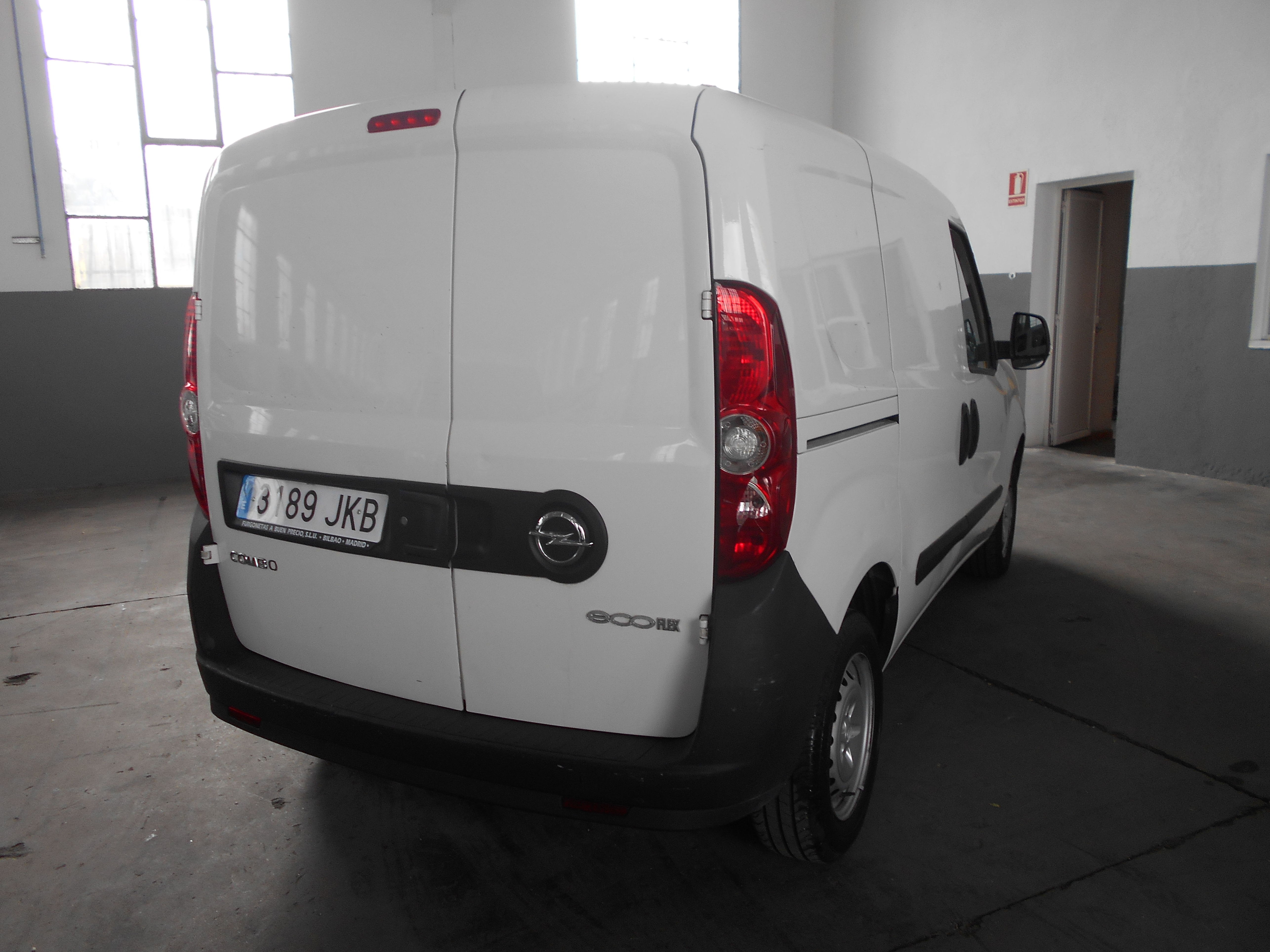 OPEL COMBO FURGON 2 PLAZAS 2015 71575 KM: Stock de Furgonetas a Buen Precio OPEL COMBO FURGON 2 PLAZAS 2015 71575 KM: Stock de Furgonetas a Buen Precio