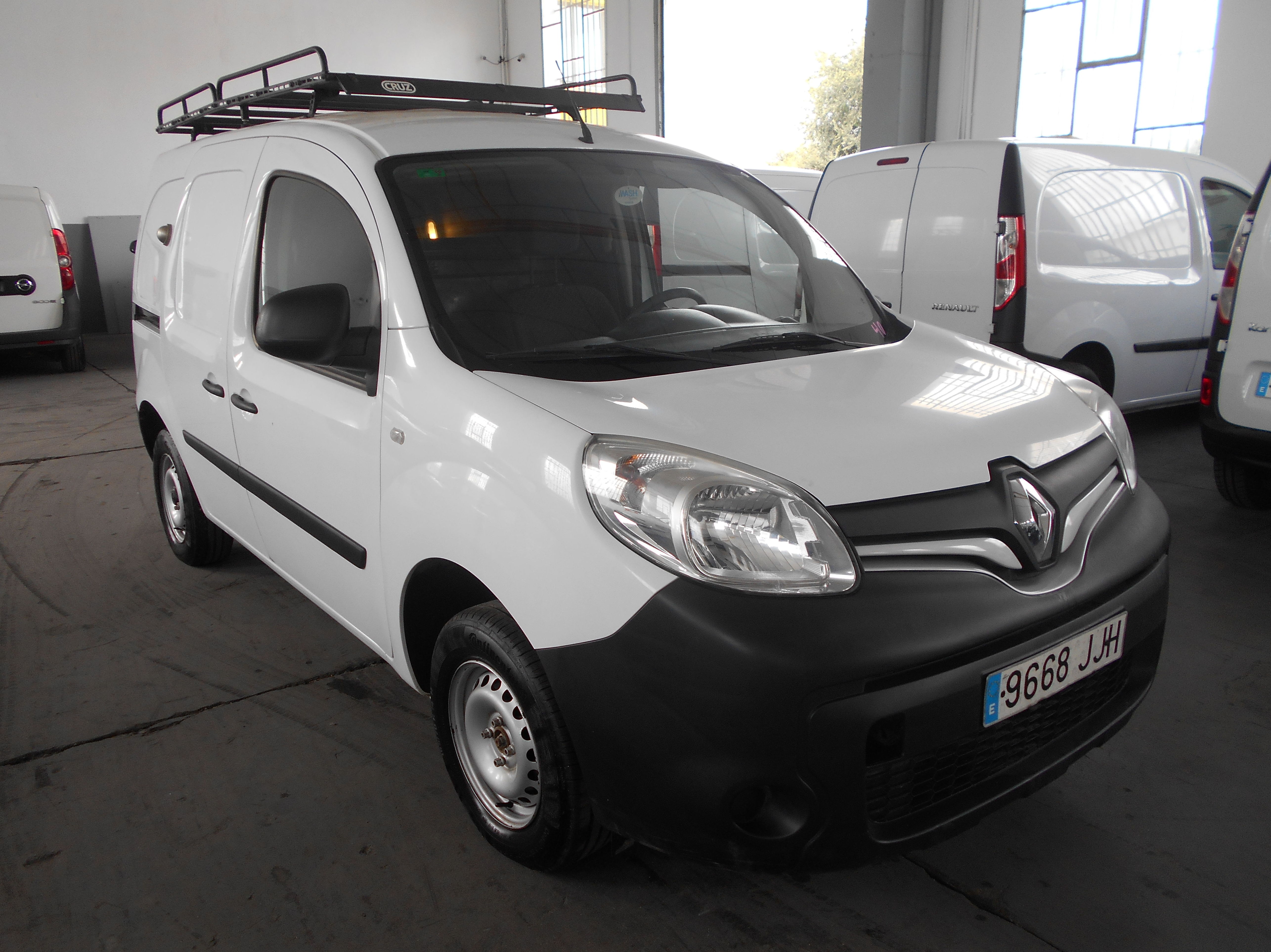 RENAULT KANGOO FURGON 2 PLAZAS: Stock de Furgonetas a Buen Precio RENAULT KANGOO FURGON 2 PLAZAS: Stock de Furgonetas a Buen Precio