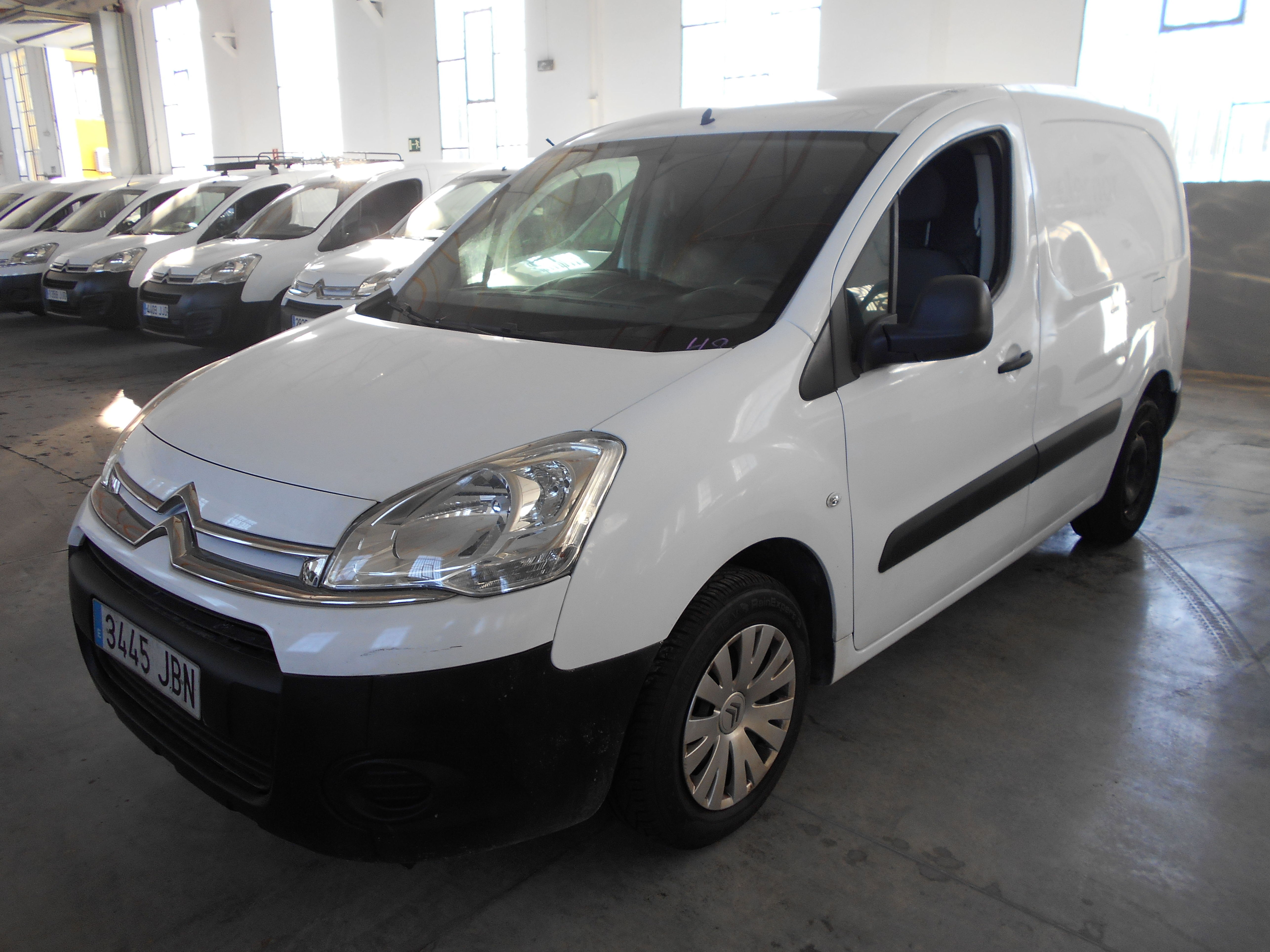 CITROEN BERLINGO FURGON 2 PLAZAS 2014: Stock de Furgonetas a Buen Precio CITROEN BERLINGO FURGON 2 PLAZAS 2014: Stock de Furgonetas a Buen Precio
