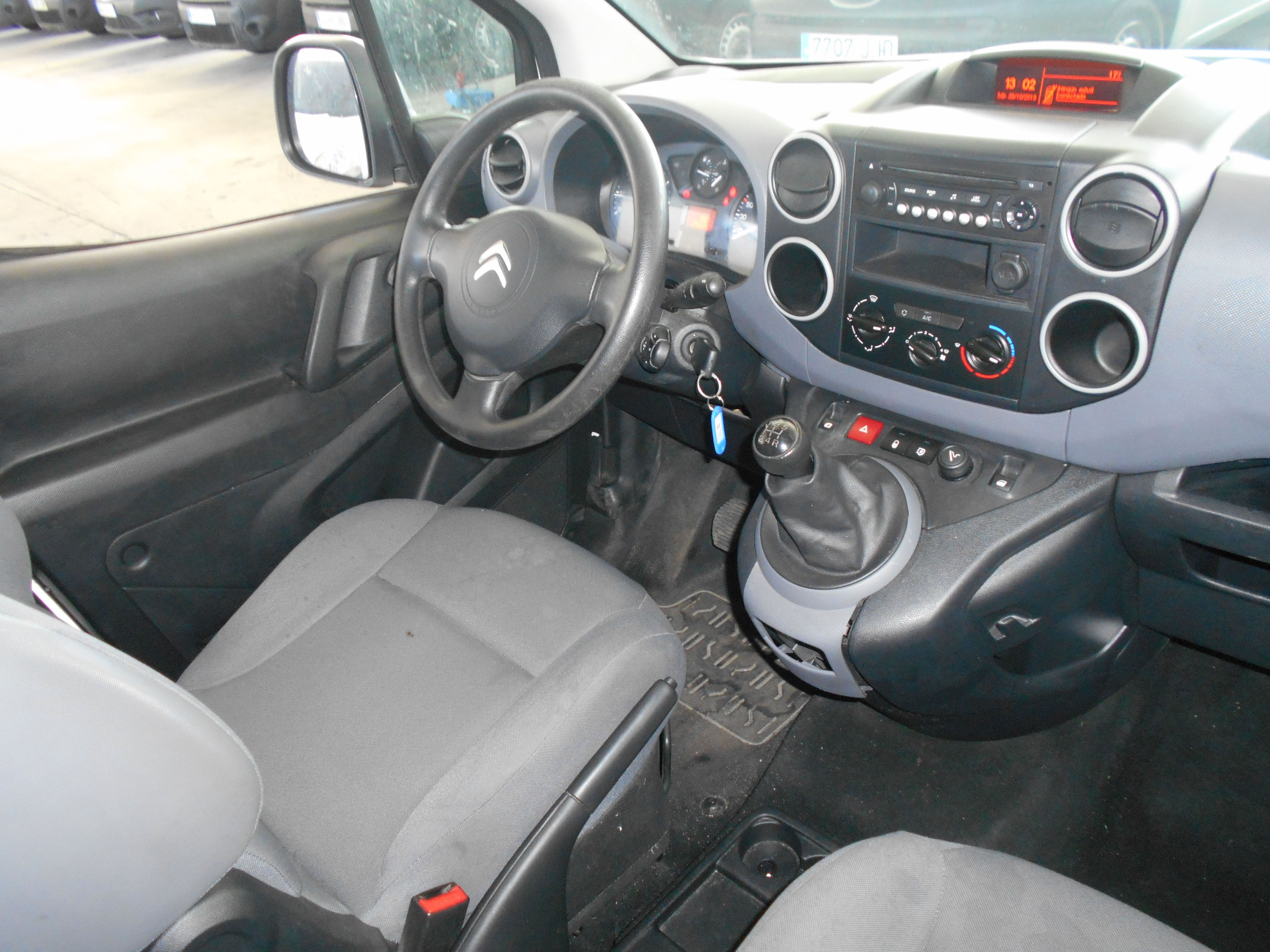 CITROEN BERLINGO FURGON 2015: Stock de Furgonetas a Buen Precio CITROEN BERLINGO FURGON 2015: Stock de Furgonetas a Buen Precio