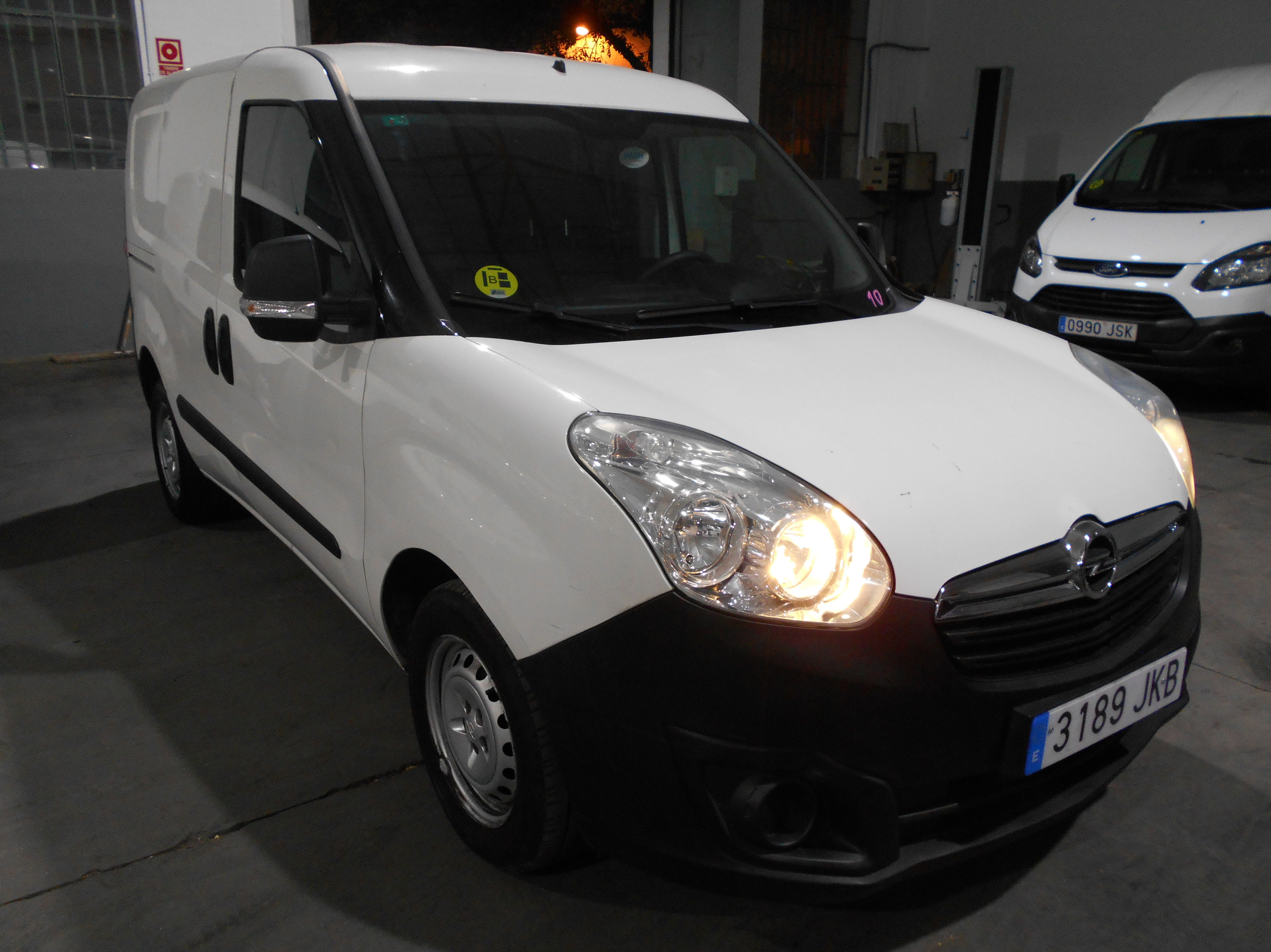 OPEL COMBO FURGON 2 PLAZAS 2015 71.575 KILOMETROS: Stock de Furgonetas a Buen Precio OPEL COMBO FURGON 2 PLAZAS 2015 71.575 KILOMETROS: Stock de Furgonetas a Buen Precio