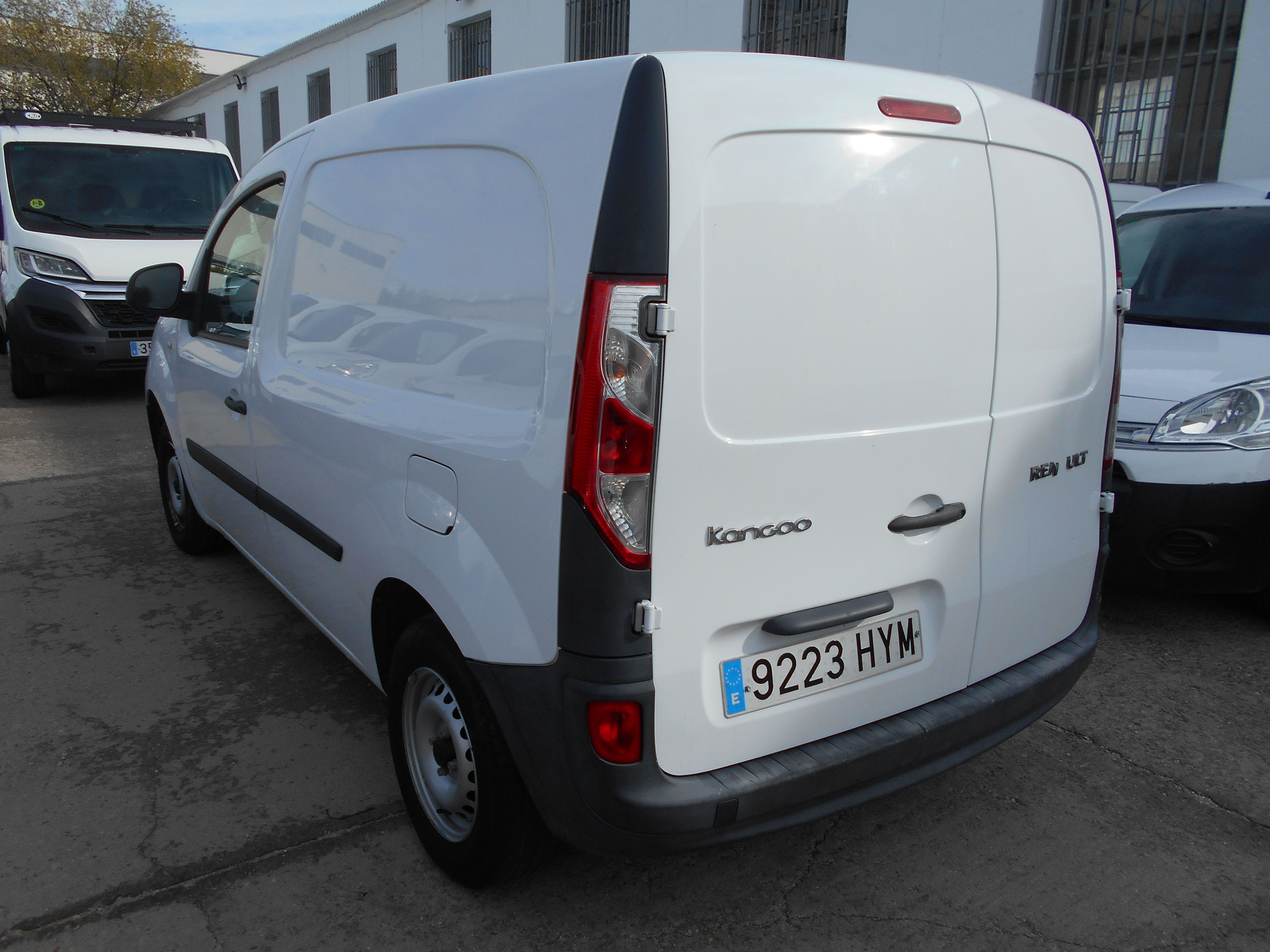 RENAULT KANGOO DCI FURGON 2014: Stock de Furgonetas a Buen Precio RENAULT KANGOO DCI FURGON 2014: Stock de Furgonetas a Buen Precio