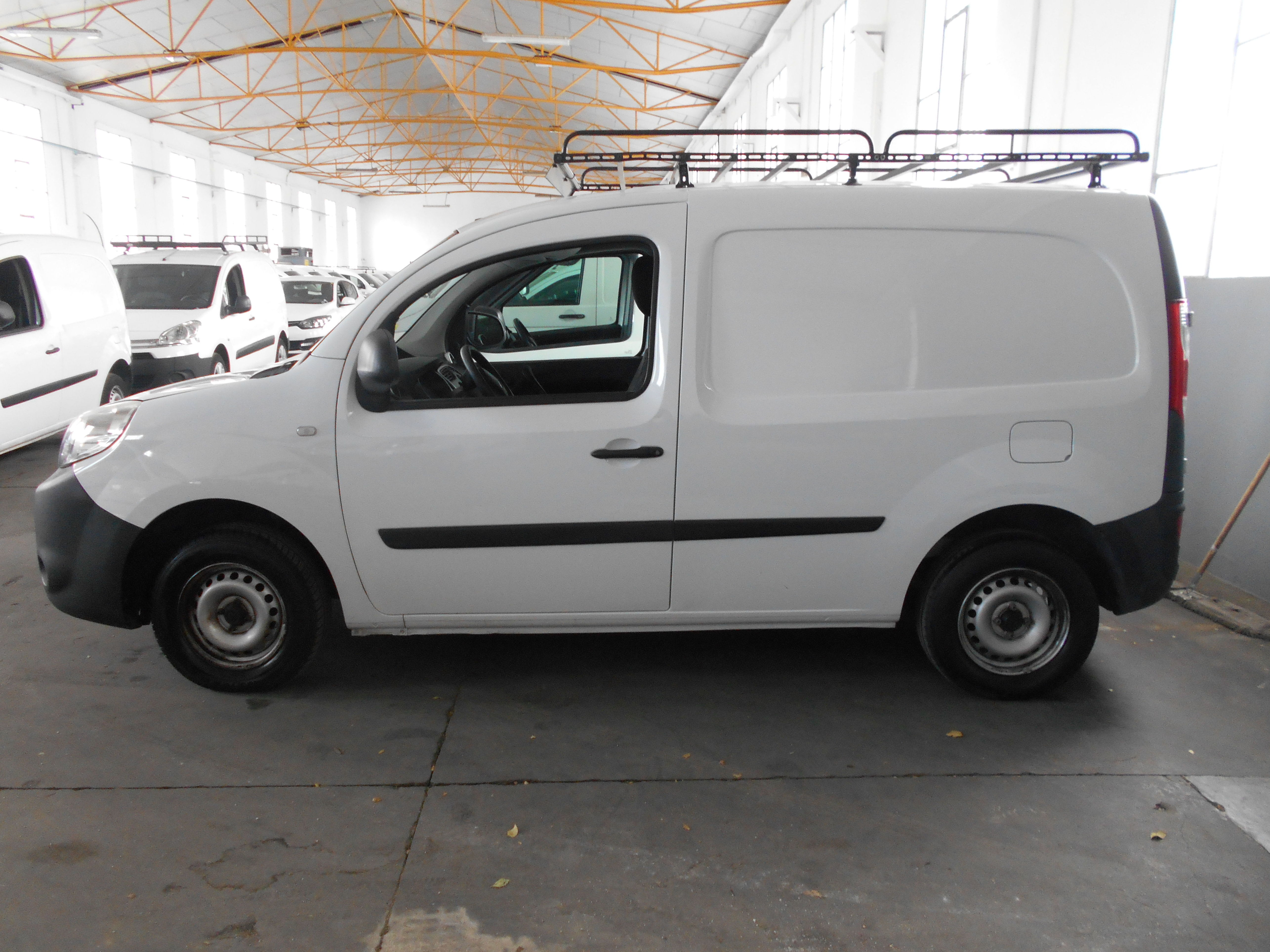 RENAULT KANGOO FURGON DCI 2015: Stock de Furgonetas a Buen Precio RENAULT KANGOO FURGON DCI 2015: Stock de Furgonetas a Buen Precio