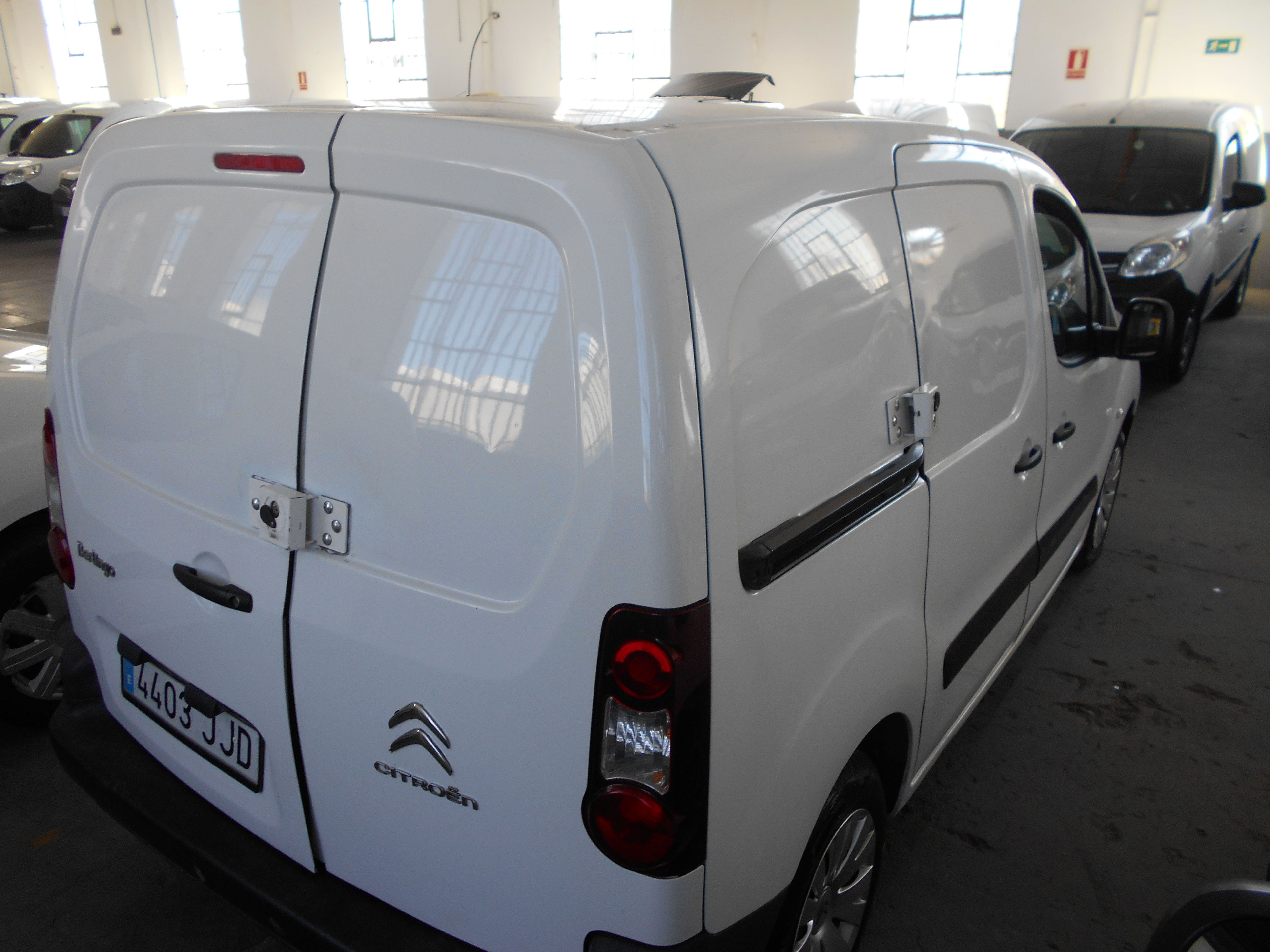 CITROEN BERLINGO FURGON 2015: Stock de Furgonetas a Buen Precio CITROEN BERLINGO FURGON 2015: Stock de Furgonetas a Buen Precio