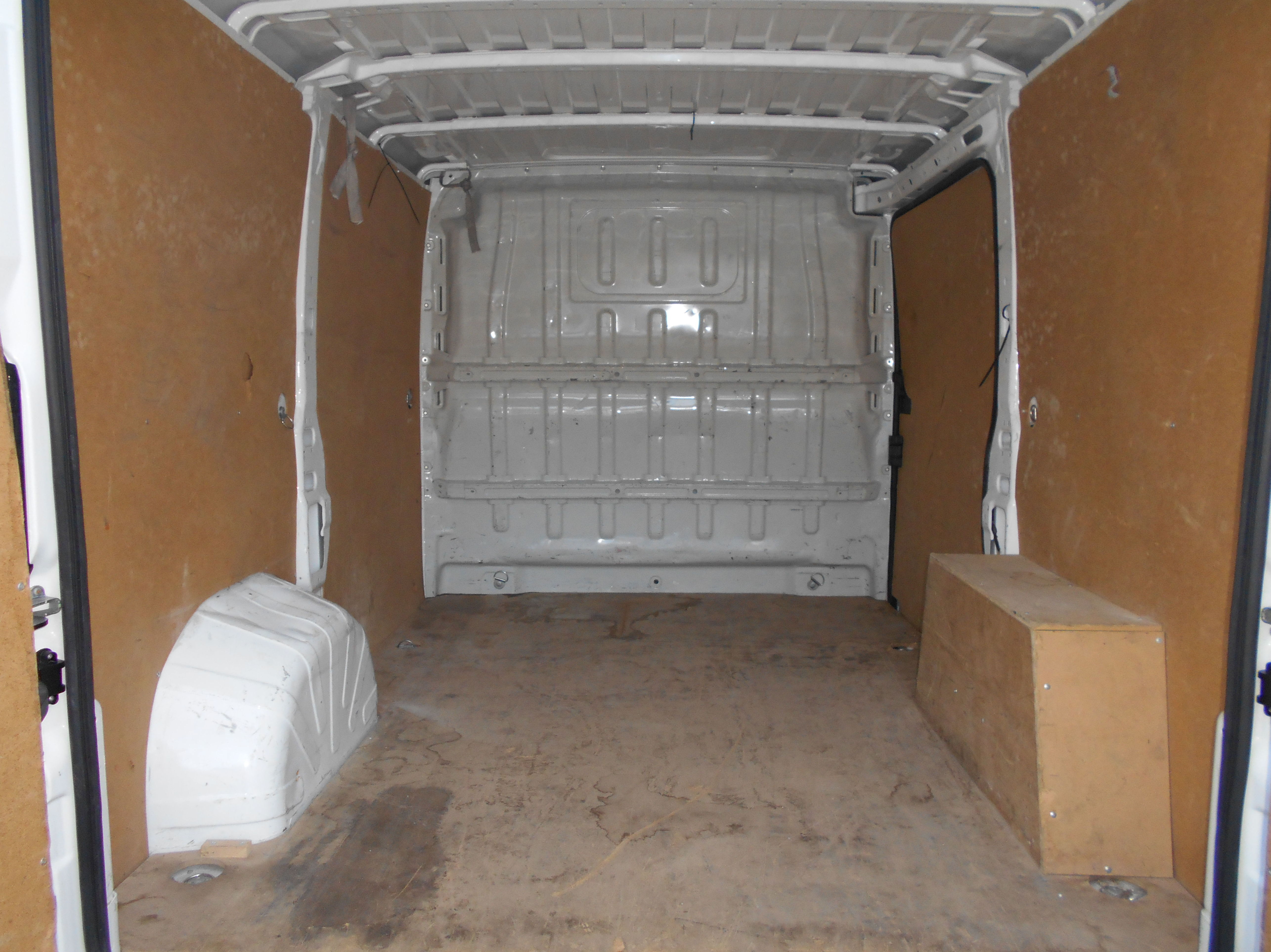 CITROEN JUMPER FURGON HDI 70.000 KILOMETROS: Stock de Furgonetas a Buen Precio CITROEN JUMPER FURGON HDI 70.000 KILOMETROS: Stock de Furgonetas a Buen Precio
