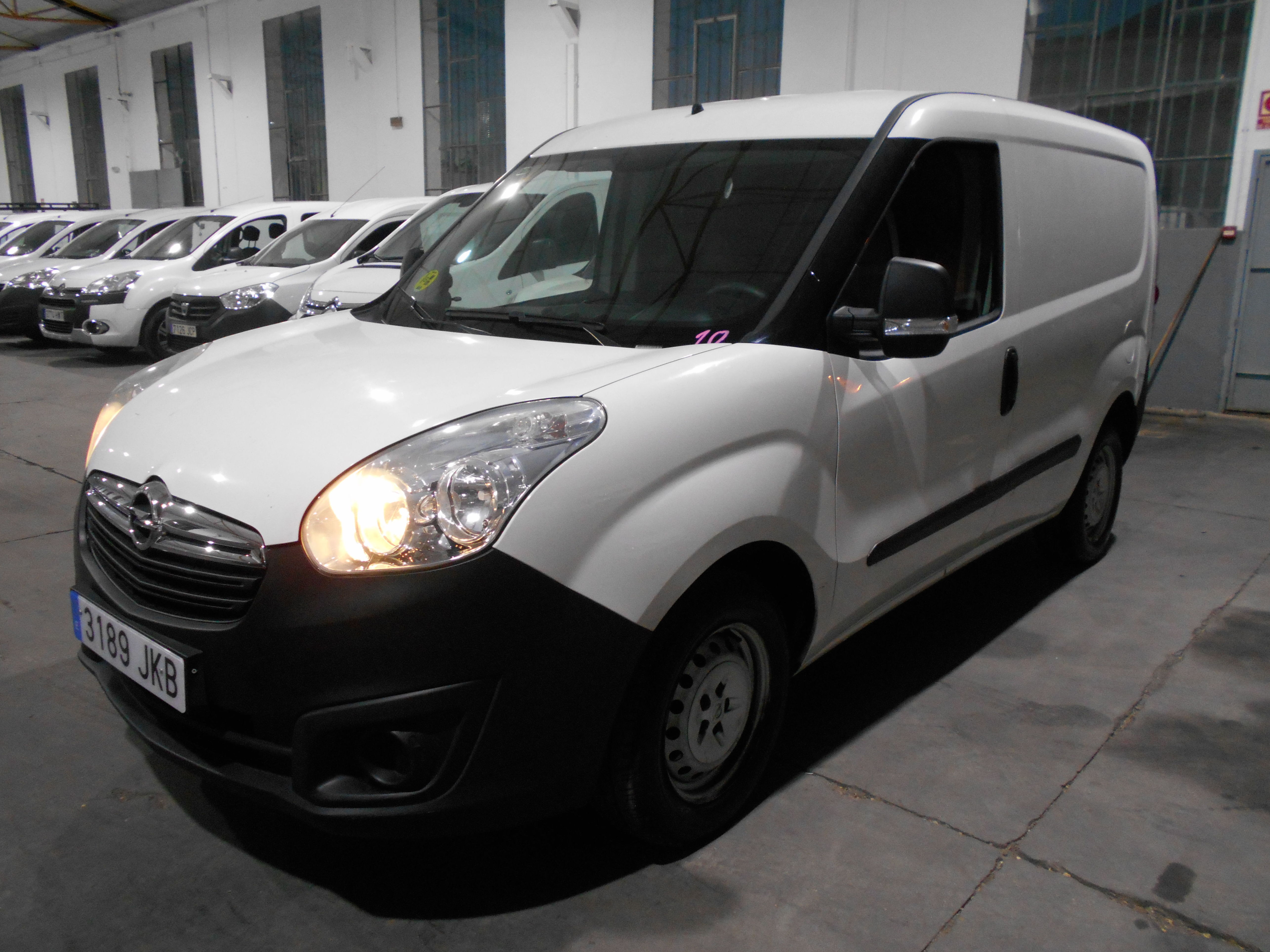 OPEL COMBO FURGON 2 PLAZAS 2015 71.575 KILOMETROS: Stock de Furgonetas a Buen Precio OPEL COMBO FURGON 2 PLAZAS 2015 71.575 KILOMETROS: Stock de Furgonetas a Buen Precio