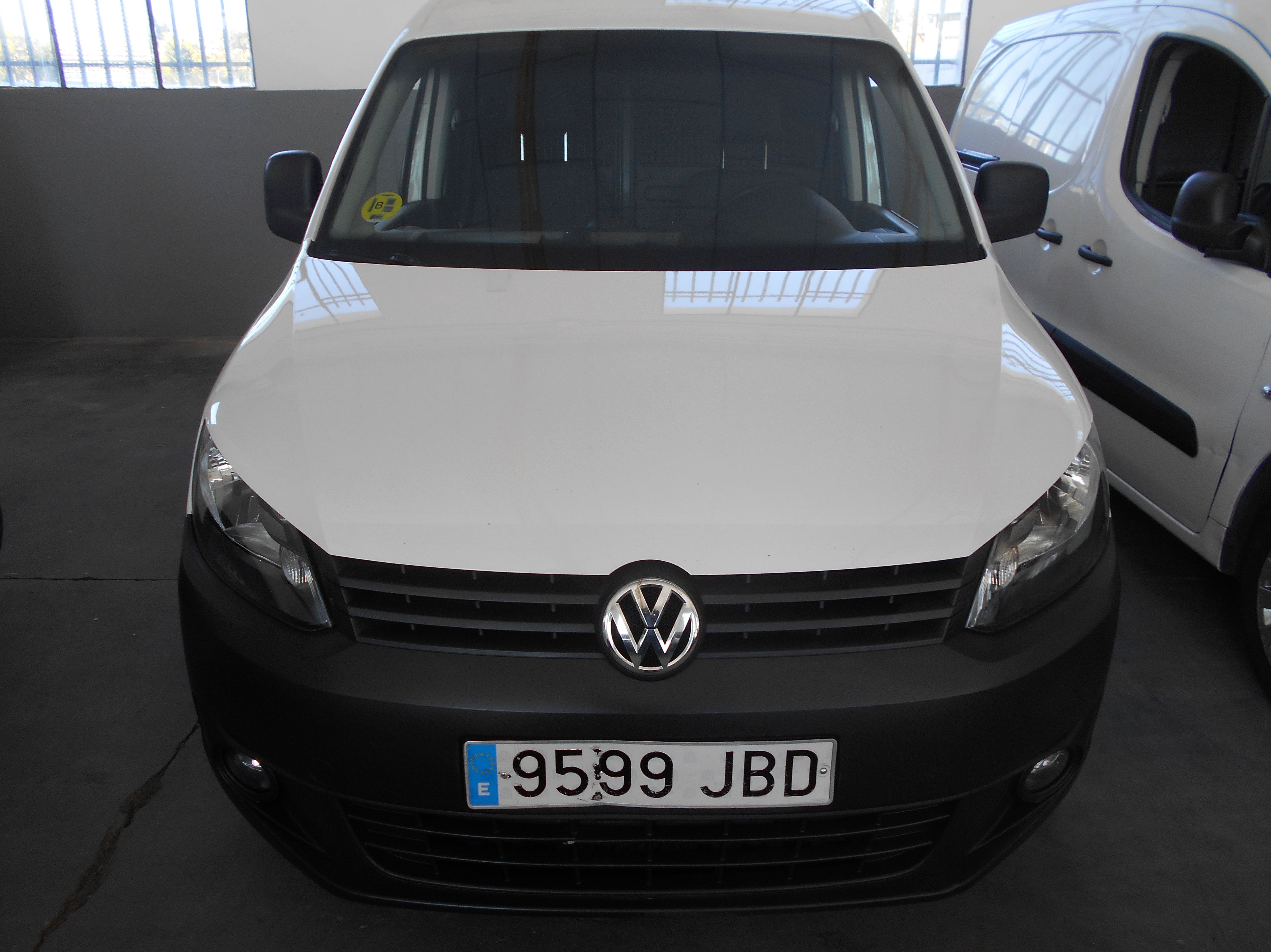 VOLKSWAGEN CADDY FURGON 2014 TDI 162.940 KILOMETROS: Stock de Furgonetas a Buen Precio VOLKSWAGEN CADDY FURGON 2014 TDI 162.940 KILOMETROS: Stock de Furgonetas a Buen Precio