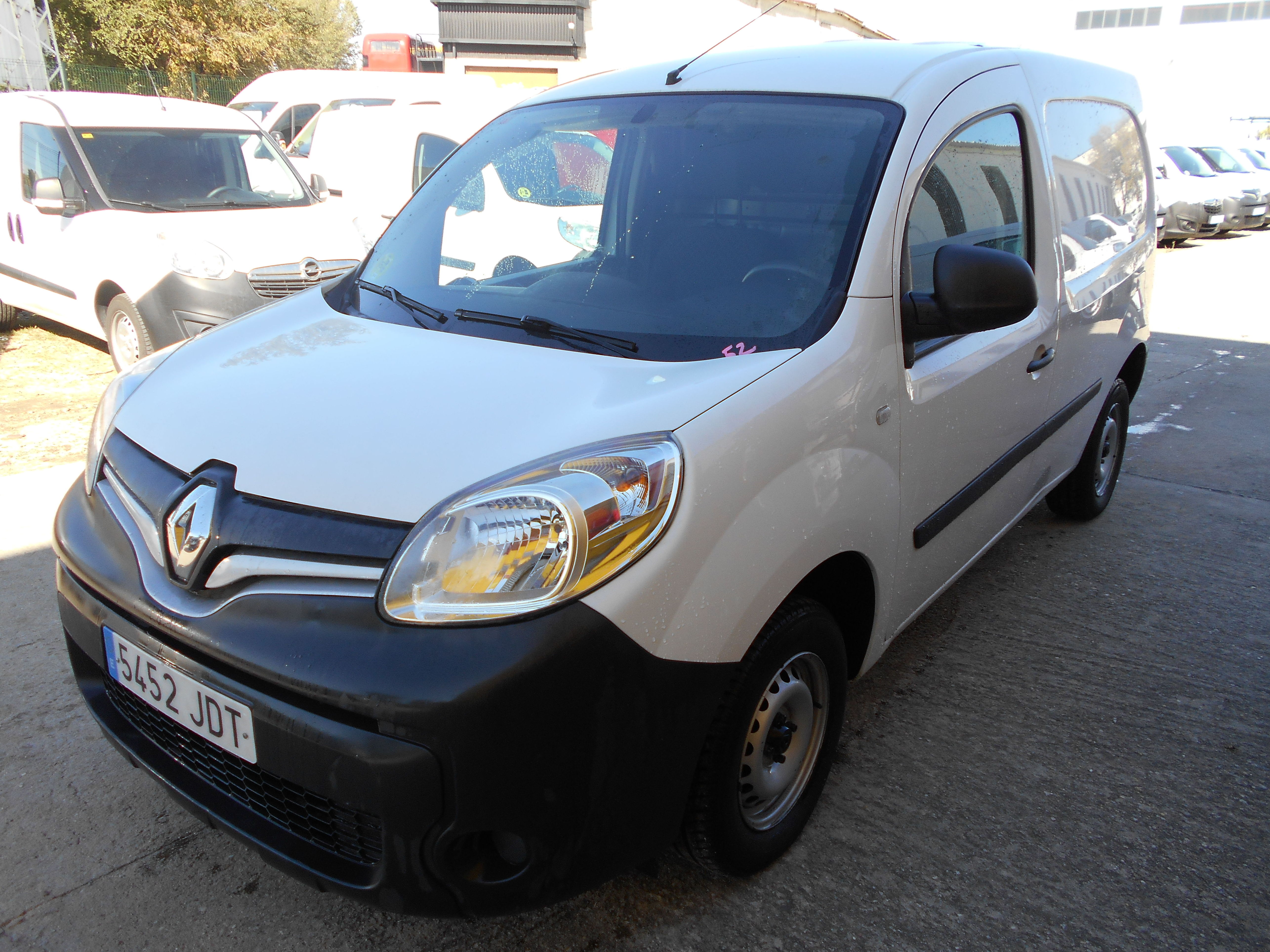 KANGOO FURGON 2015: Stock de Furgonetas a Buen Precio KANGOO FURGON 2015: Stock de Furgonetas a Buen Precio